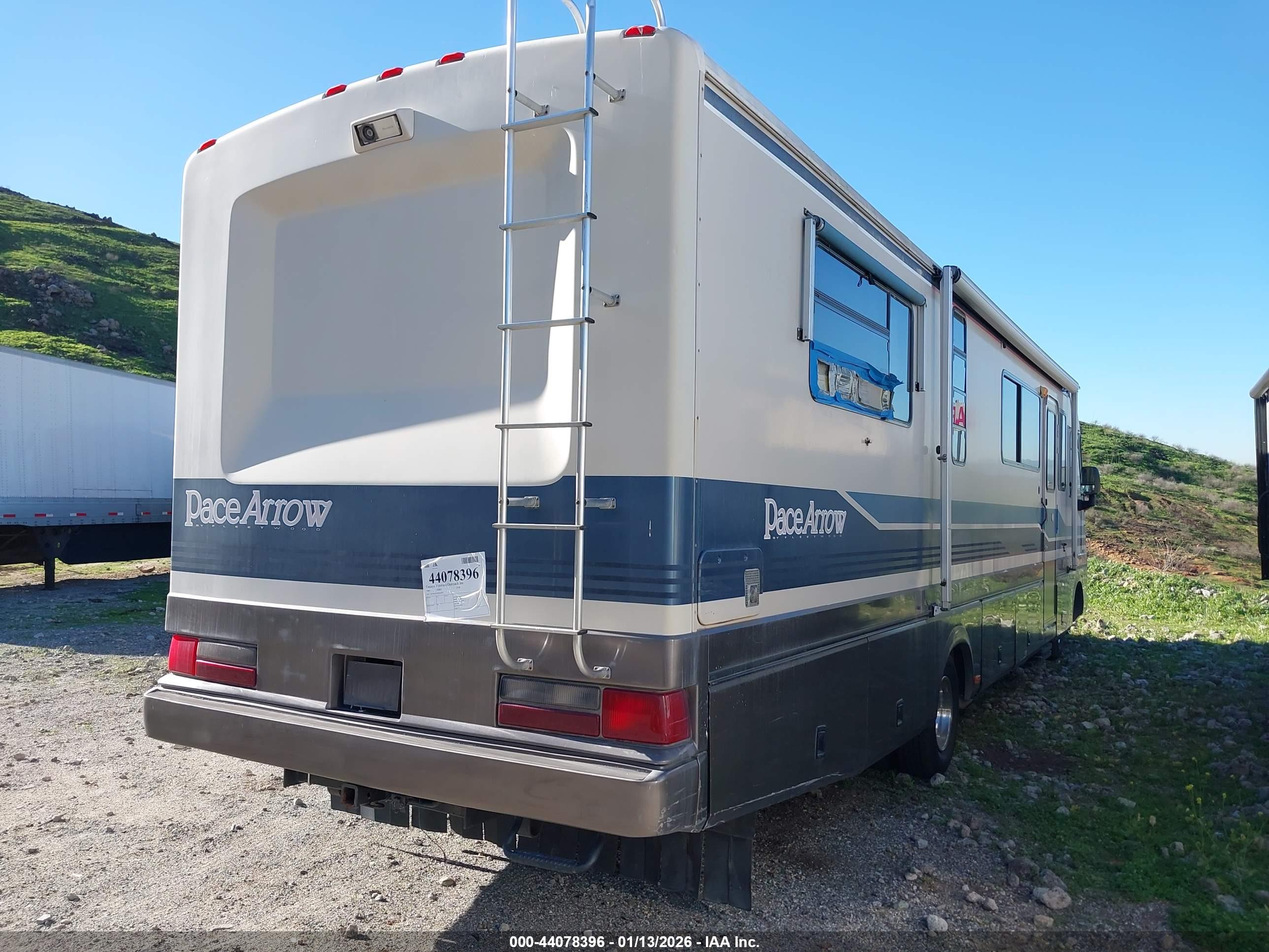 FORD F530 image 4