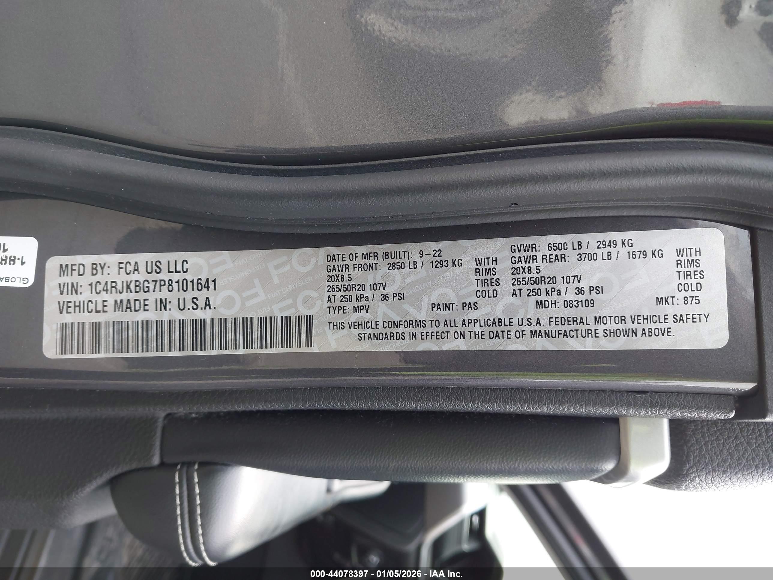 JEEP GRAND image 9