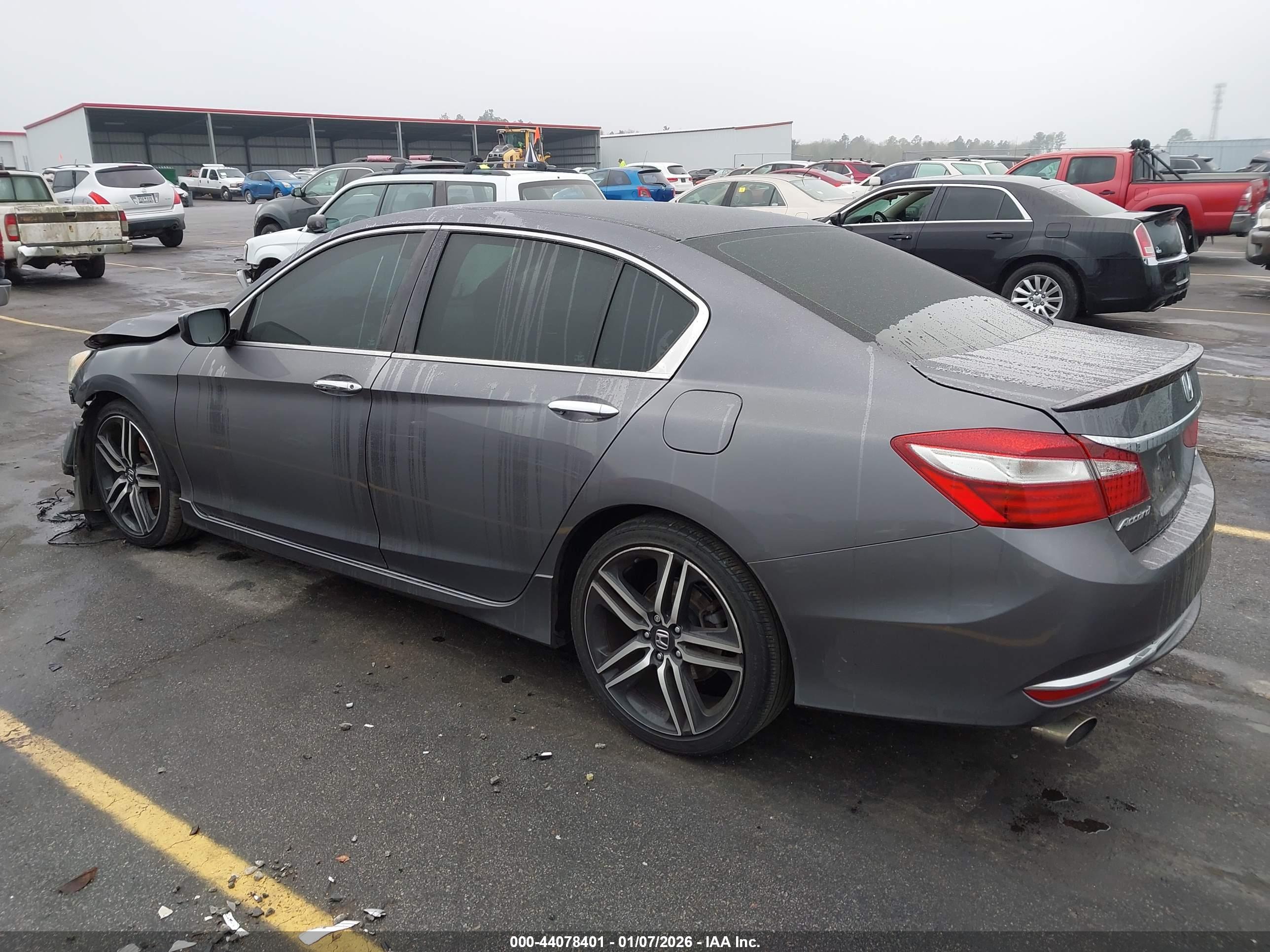 HONDA ACCORD image 3