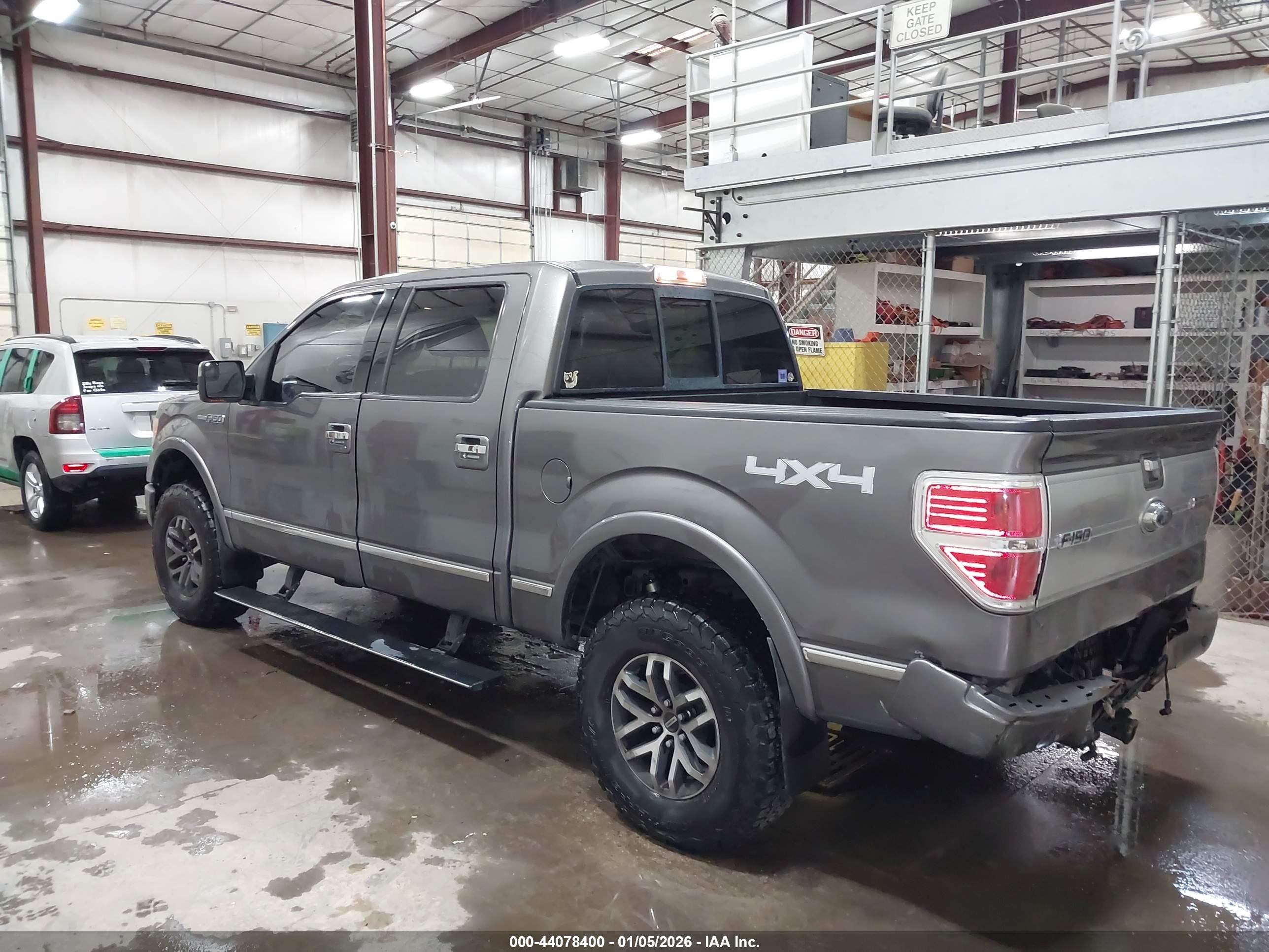FORD F-150 image 3