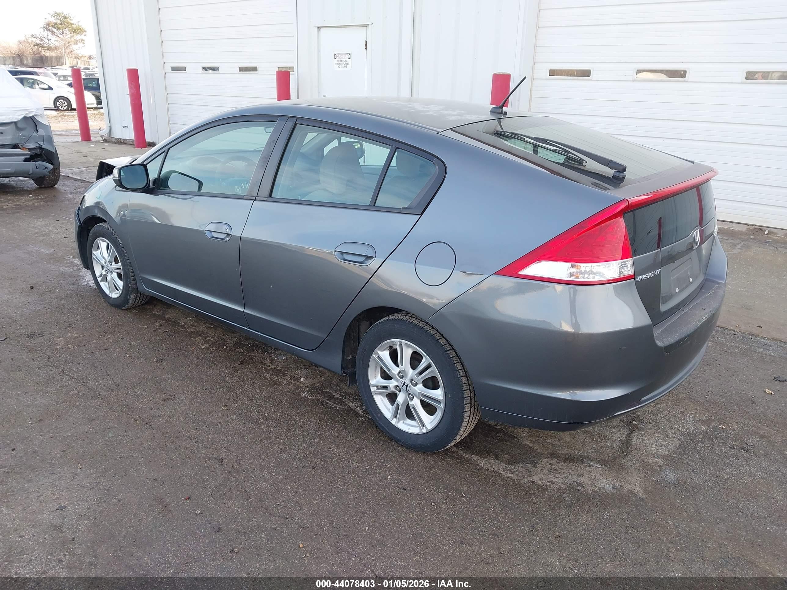 HONDA INSIGHT image 3