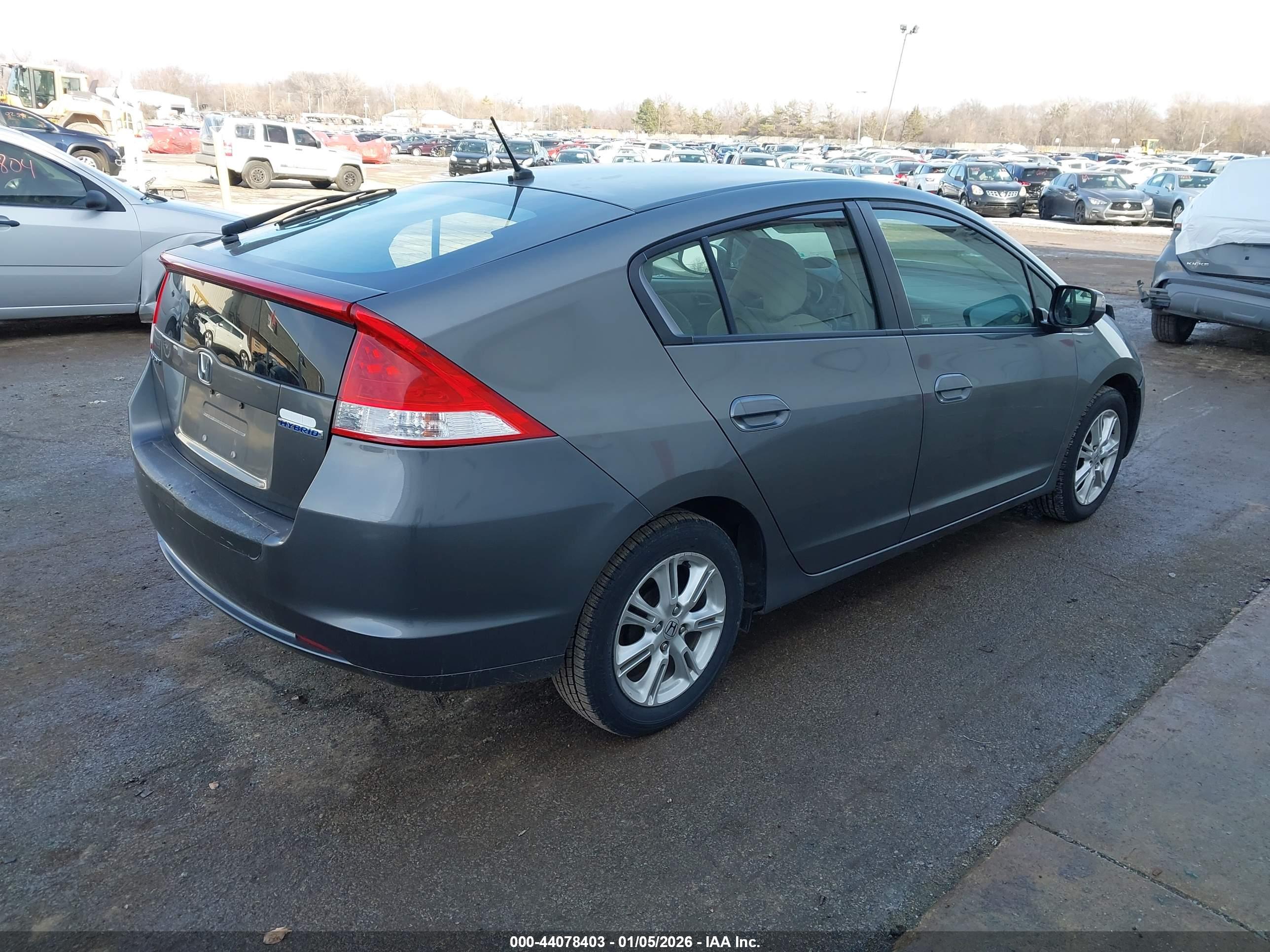 HONDA INSIGHT image 4