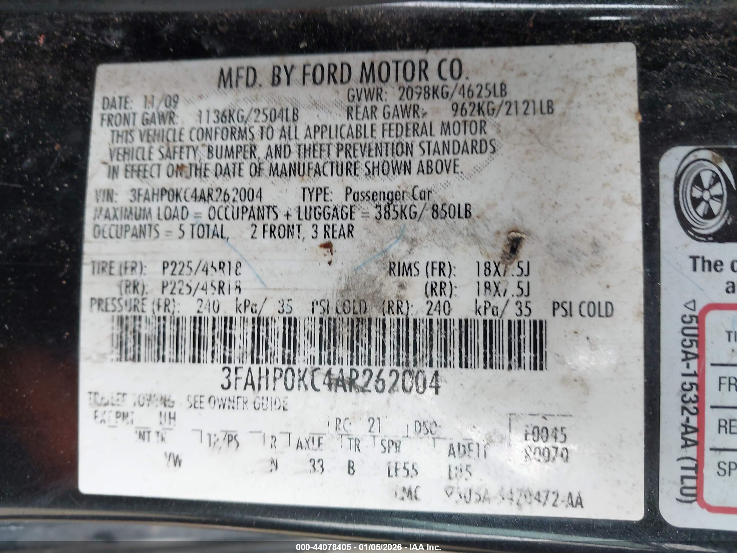 FORD FUSION image 9