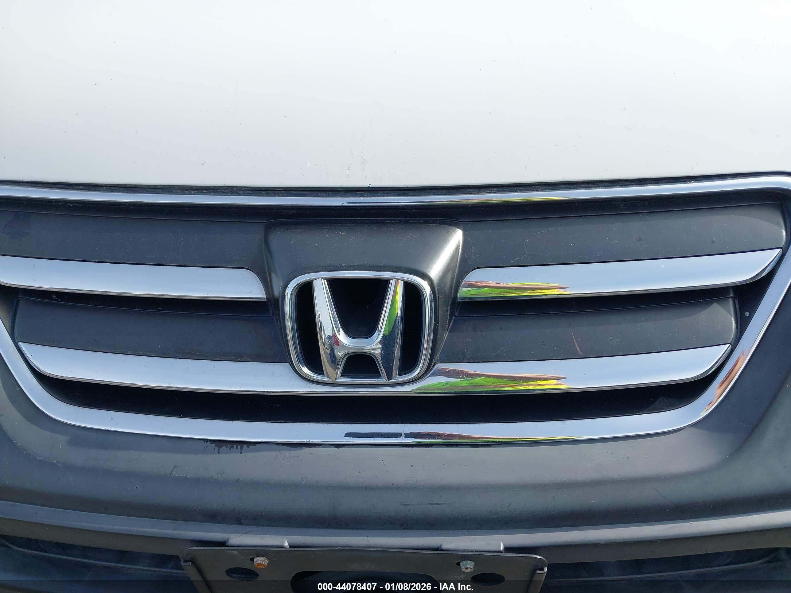 HONDA CR-V image 6