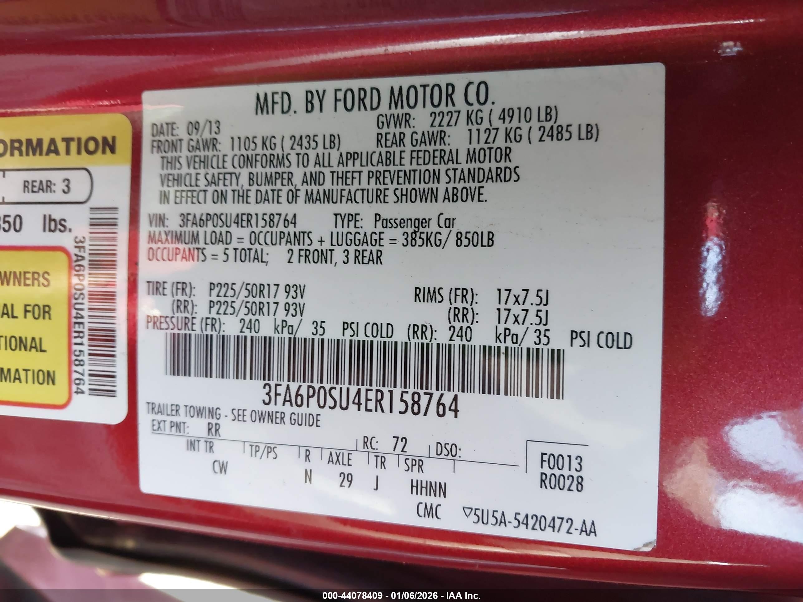 FORD FUSION image 9