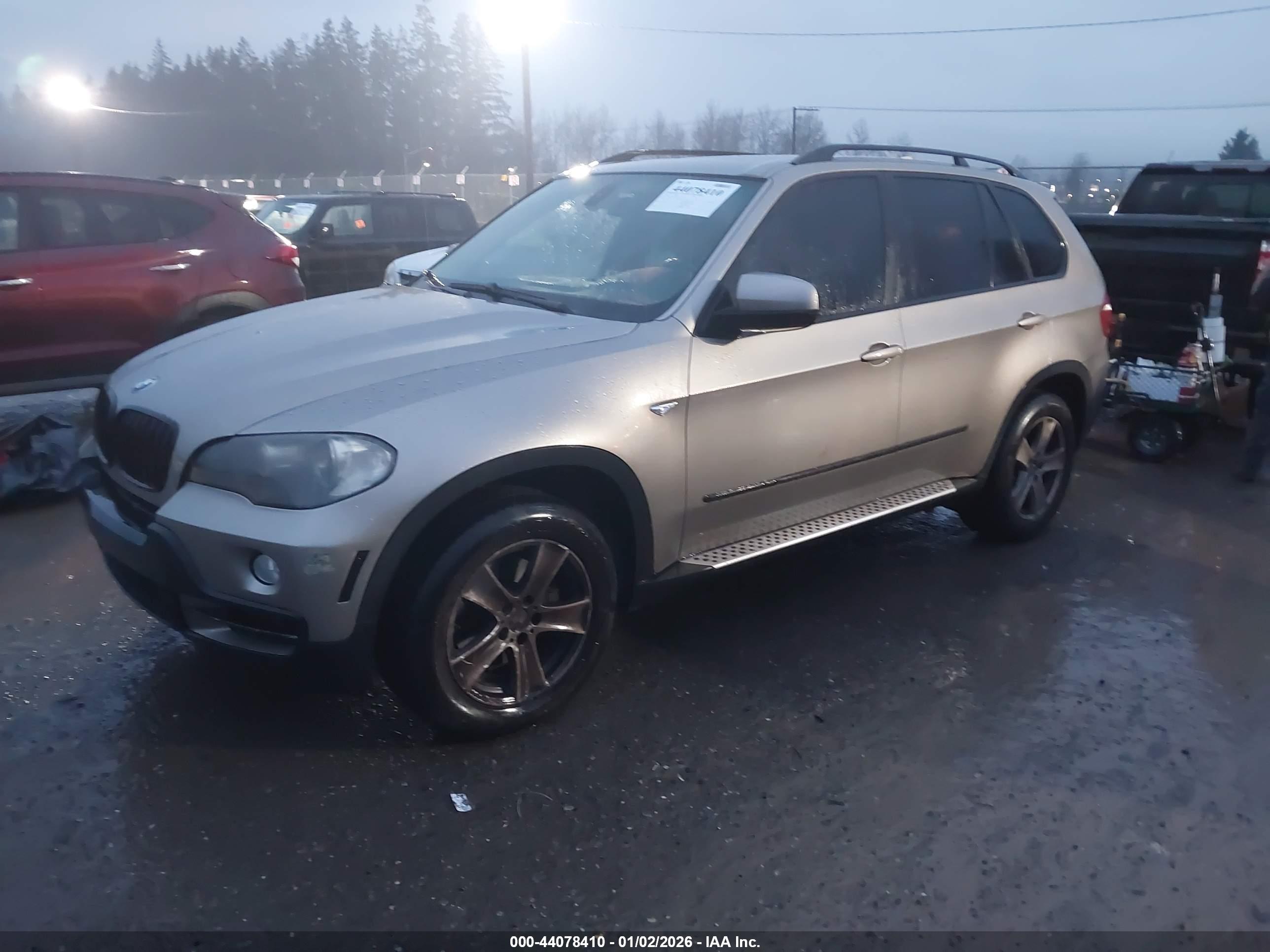 BMW X5 image 2