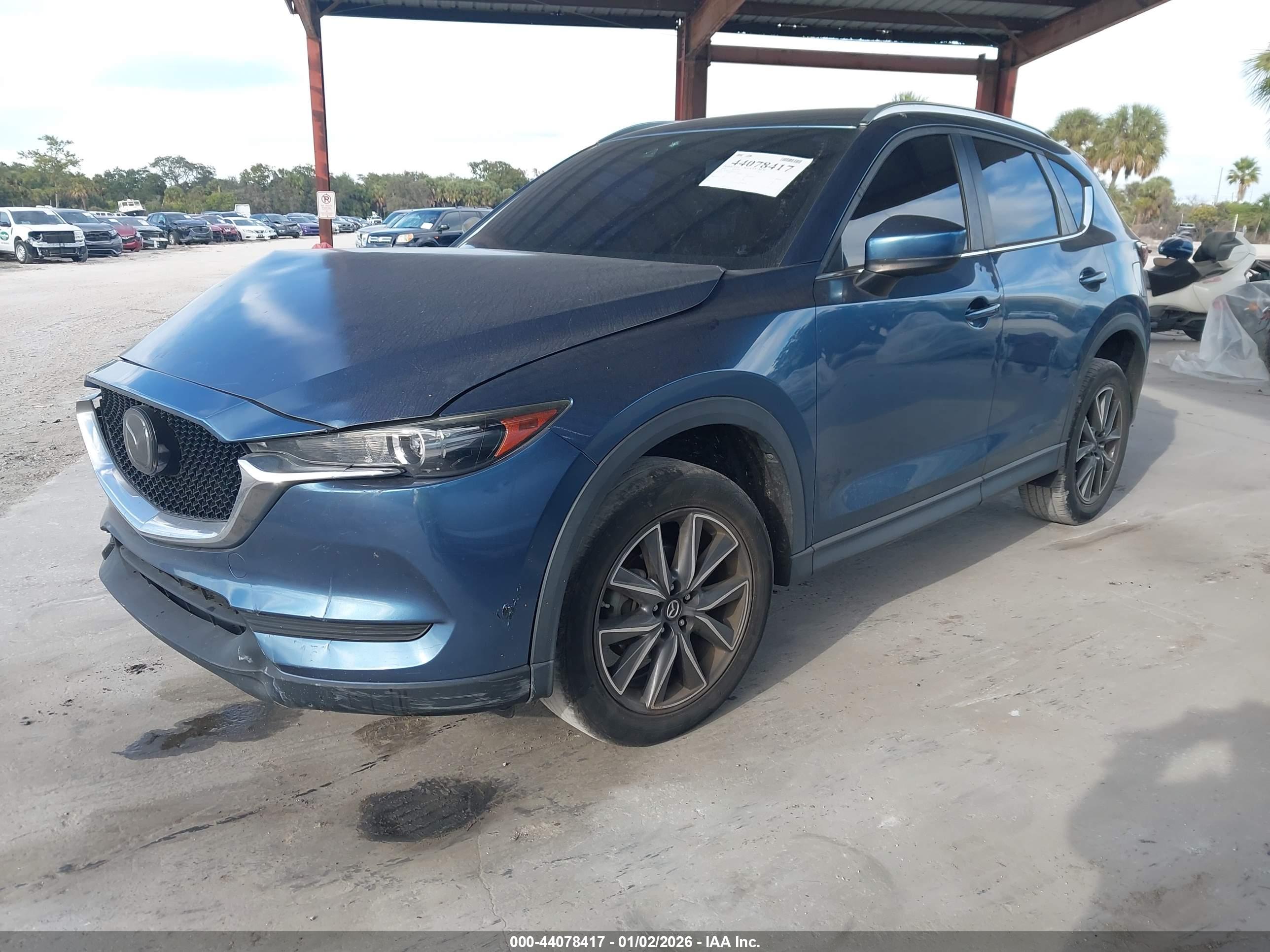MAZDA CX-5 image 2