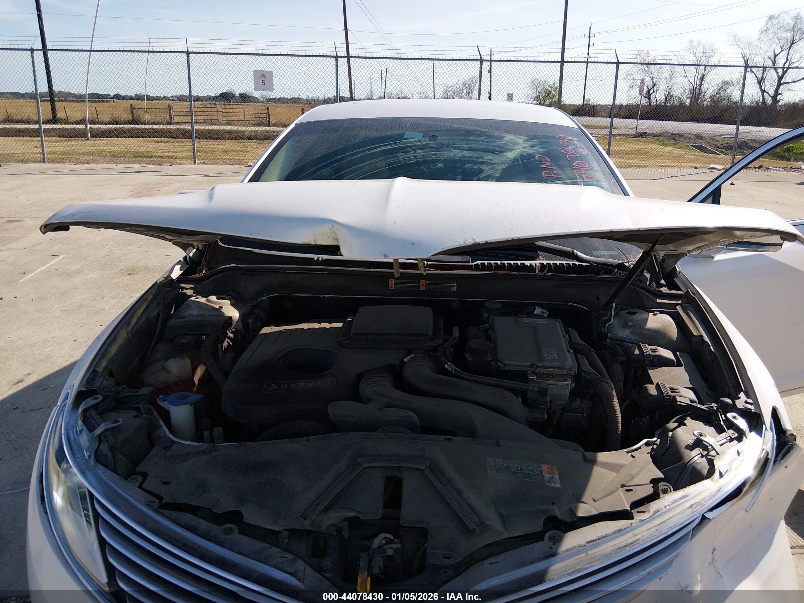 LINCOLN MKZ image 10
