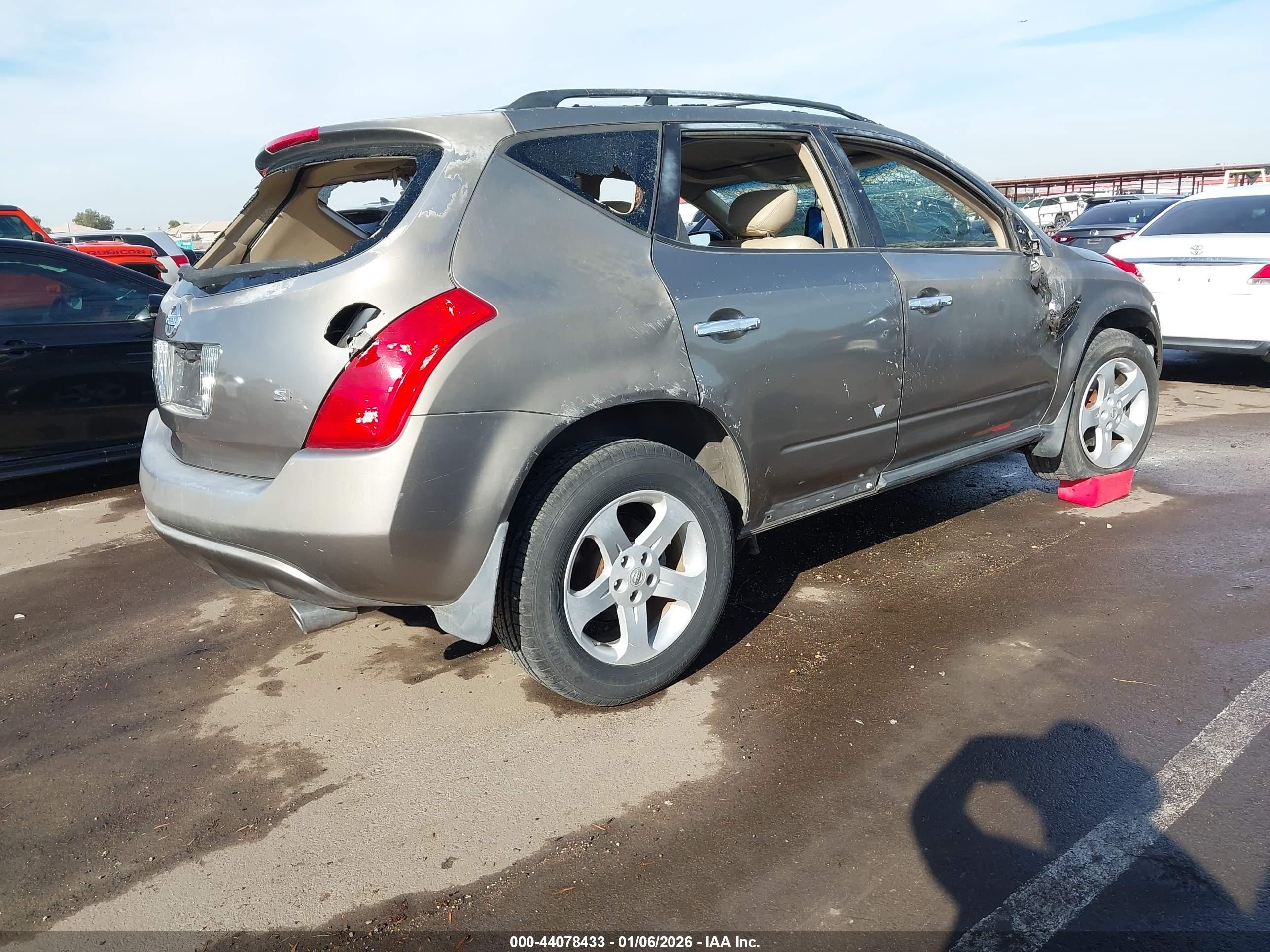 NISSAN MURANO image 4