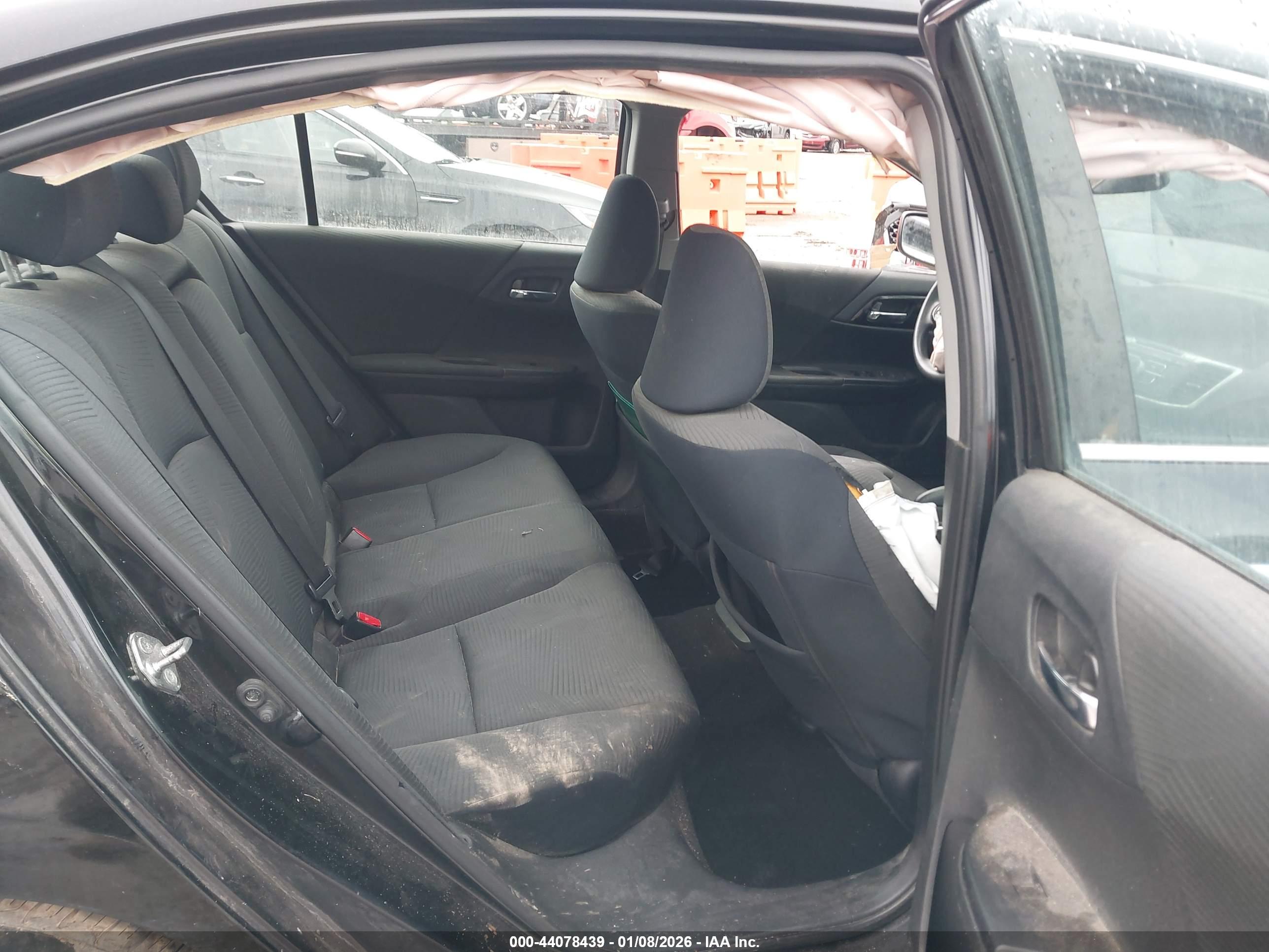 HONDA ACCORD image 8