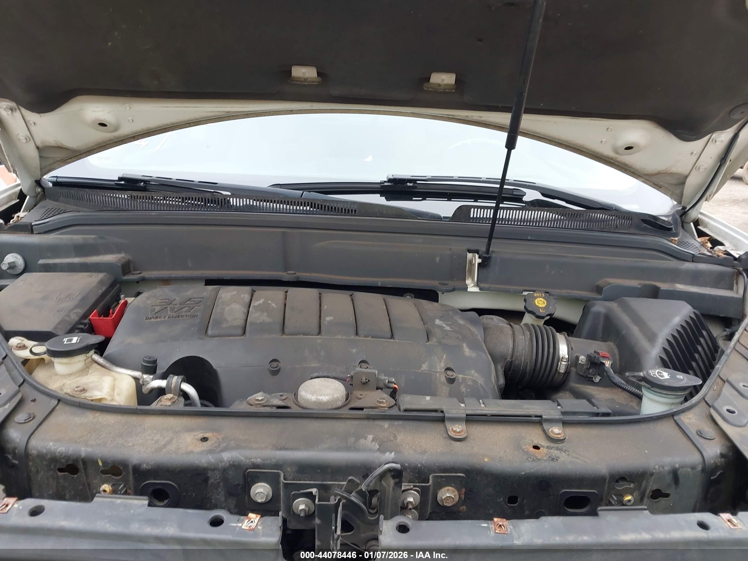 GMC ACADIA image 10