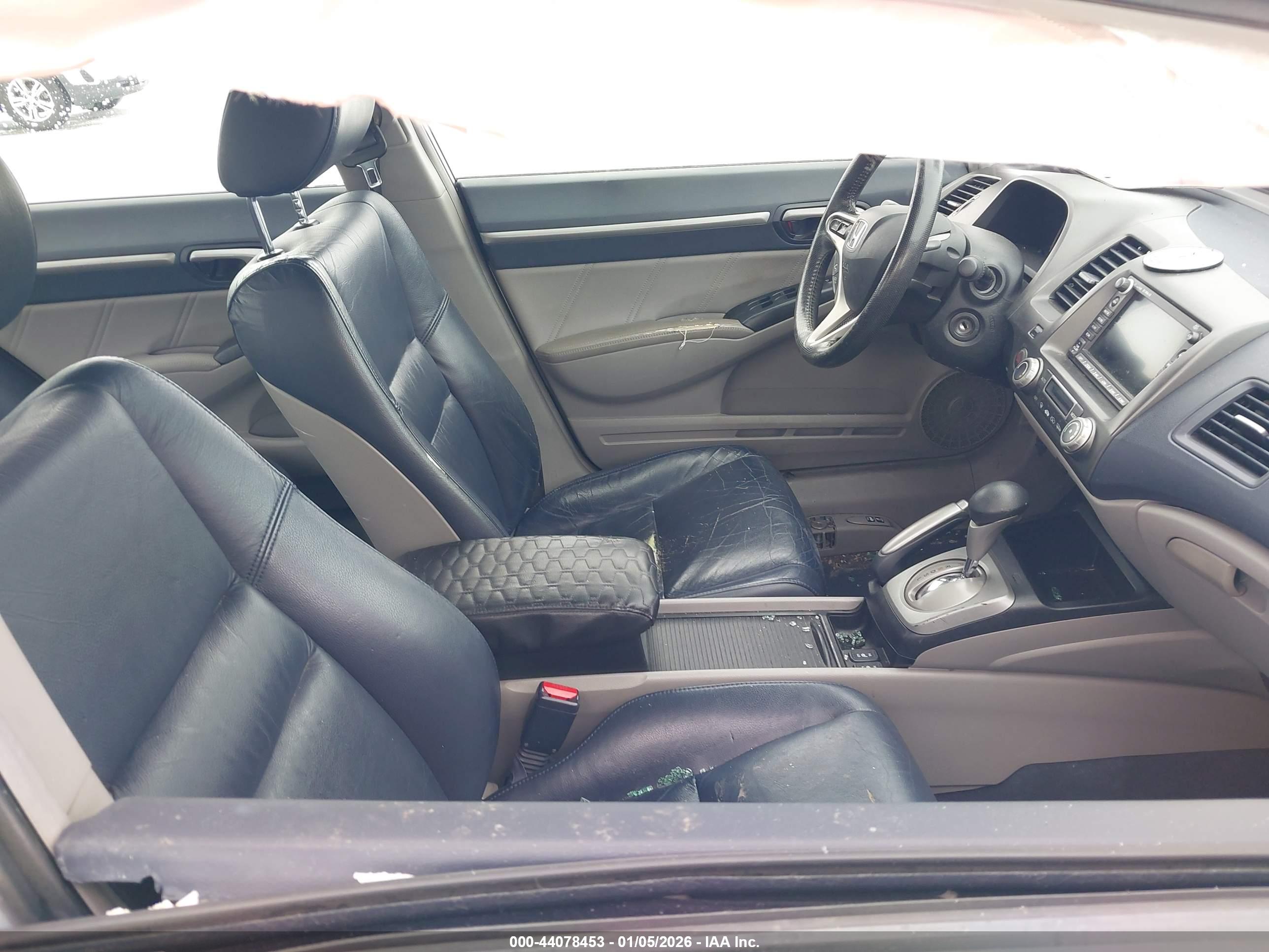 HONDA CIVIC image 5