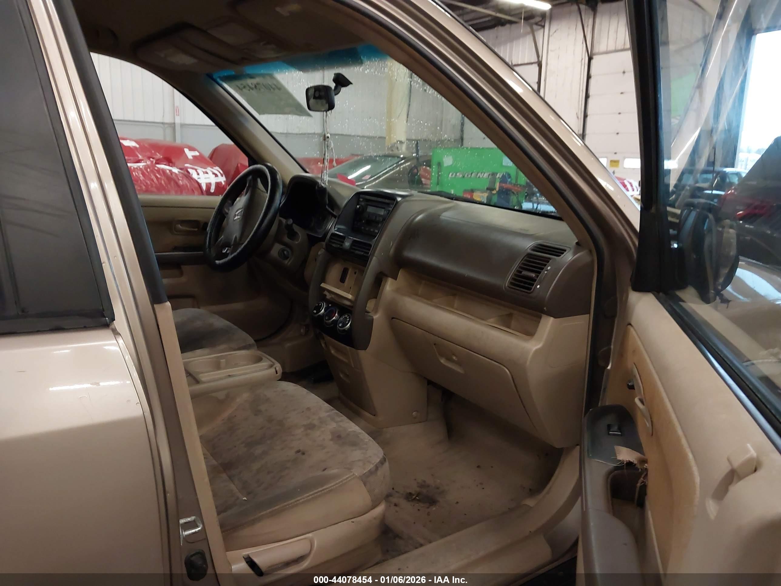 HONDA CR-V image 5