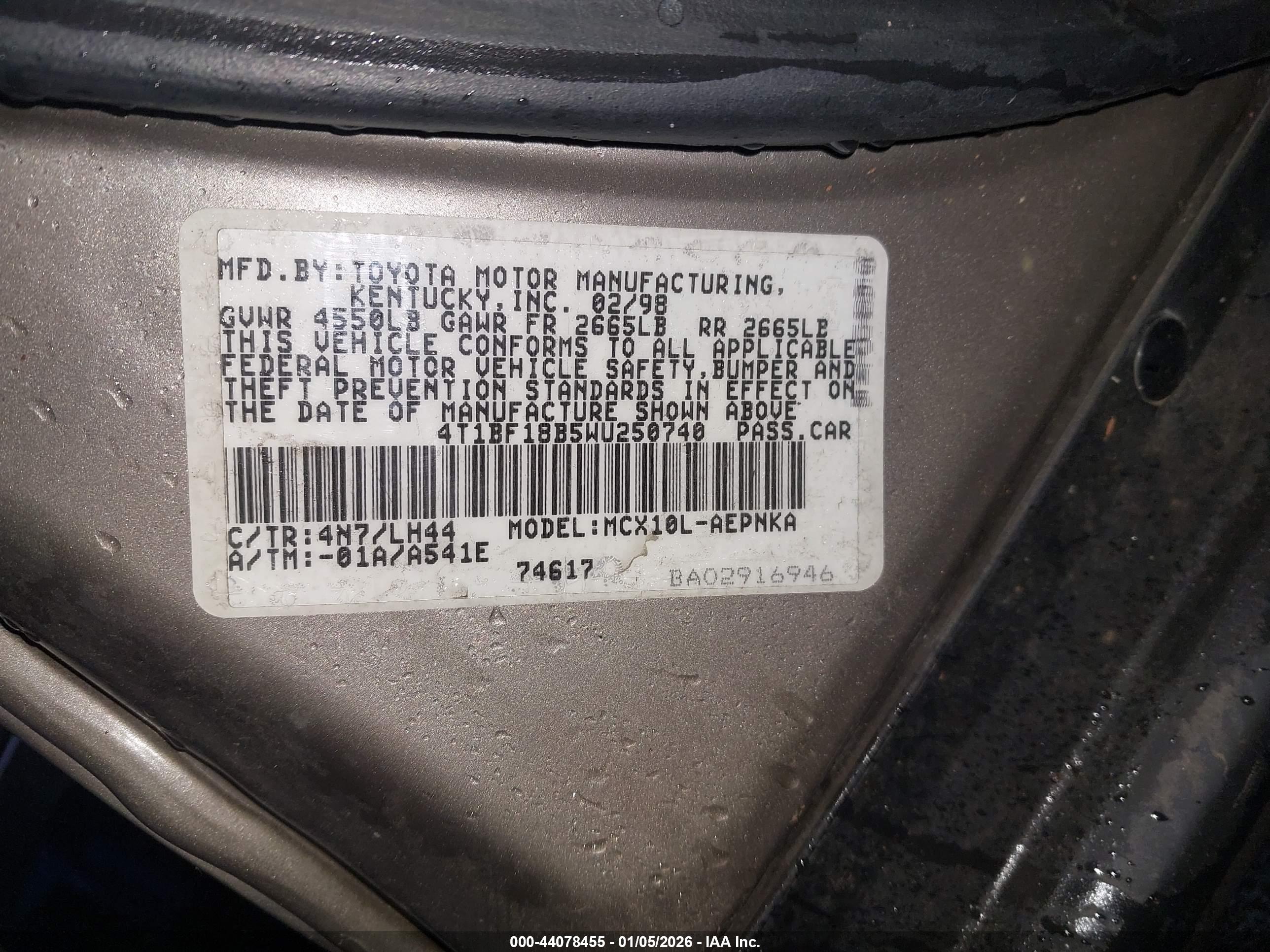 TOYOTA AVALON image 9