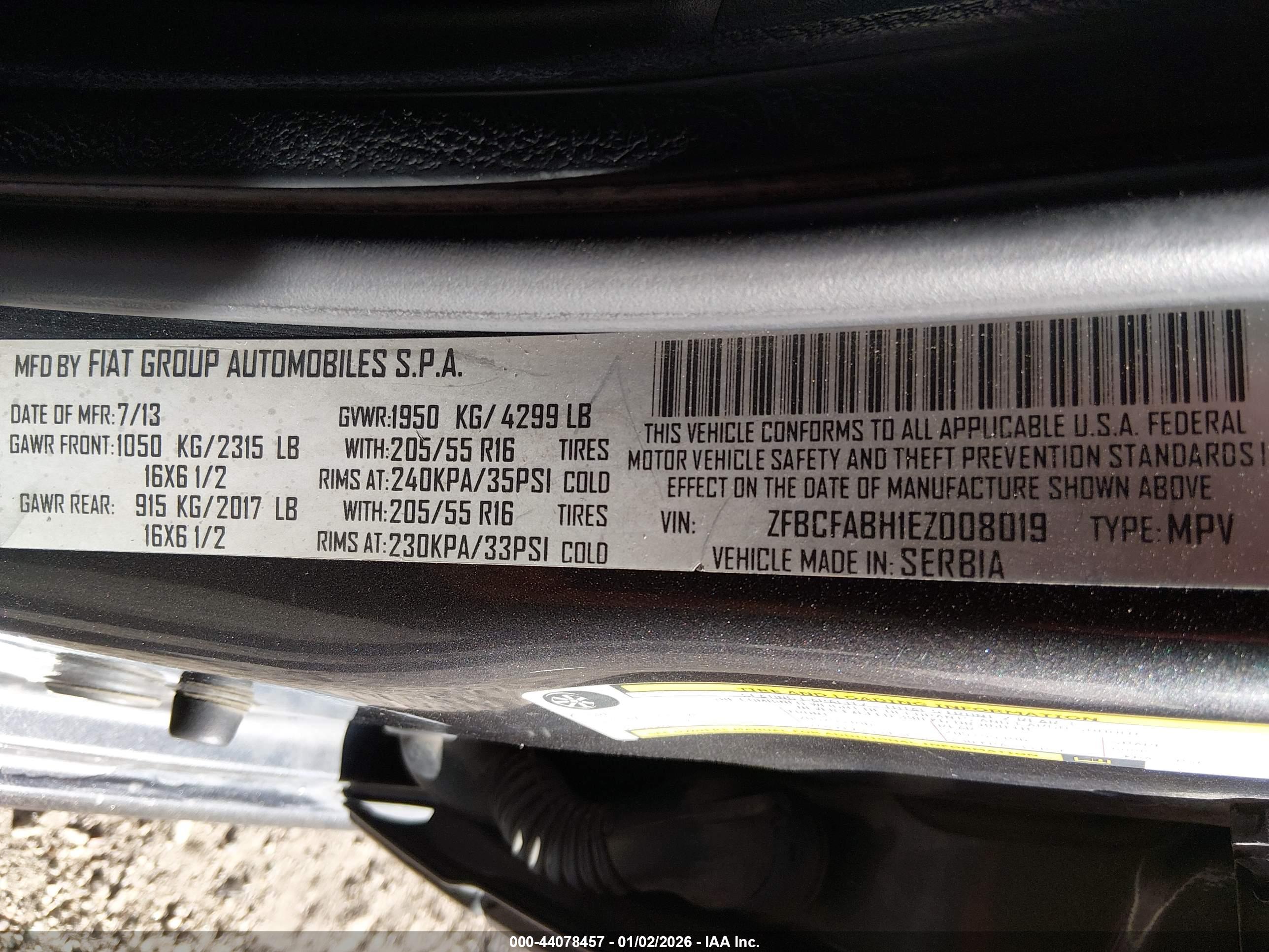 FIAT 500L image 9