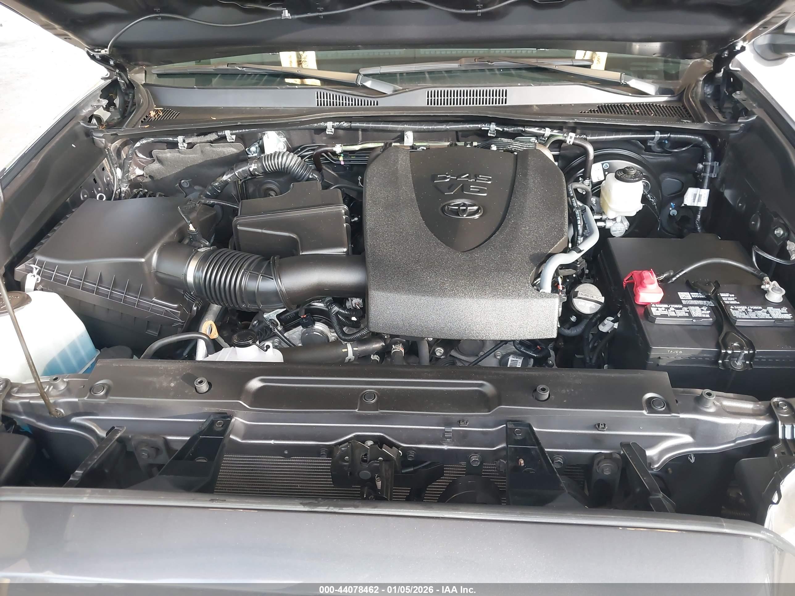 TOYOTA TACOMA image 10