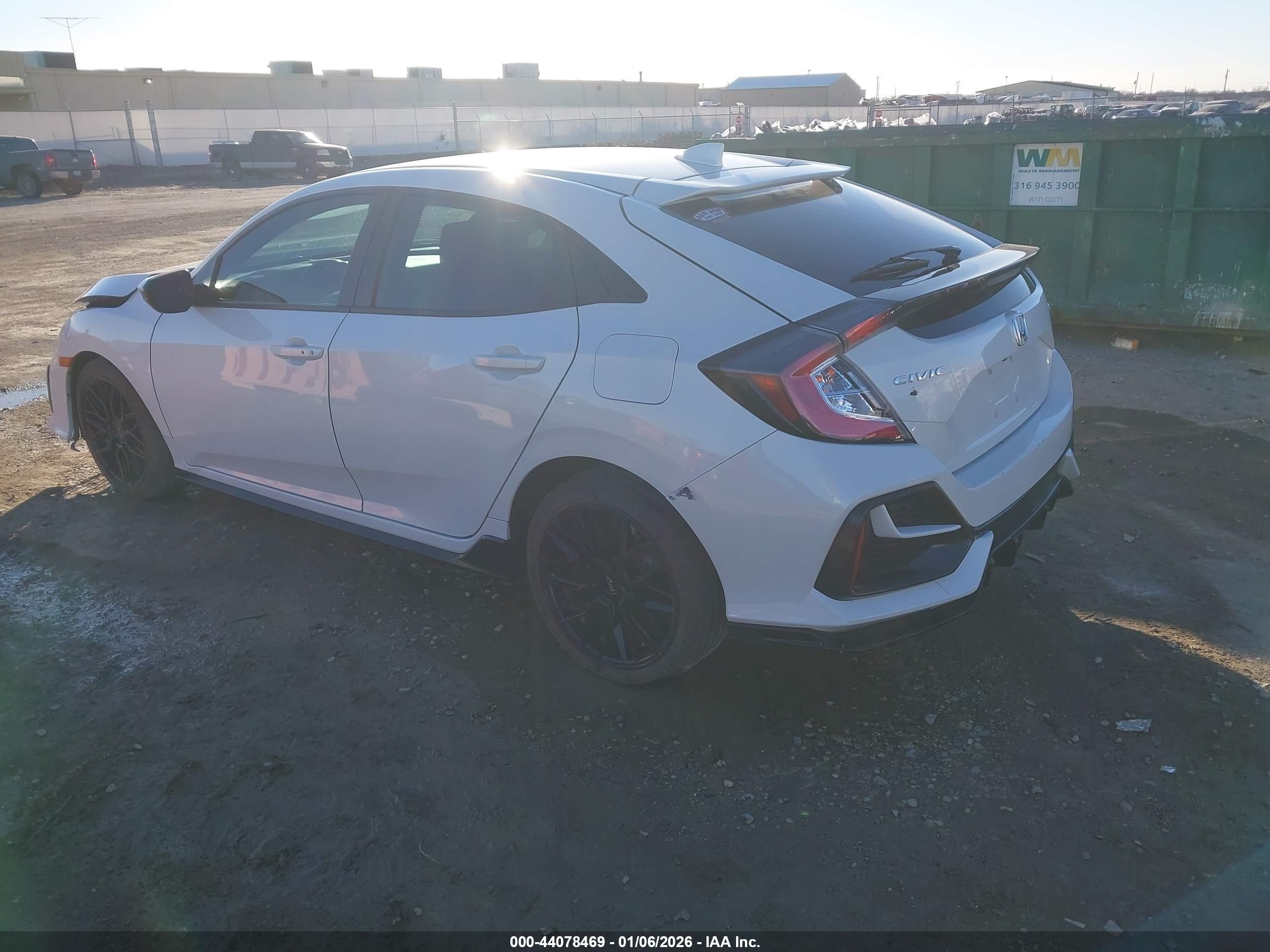 HONDA CIVIC image 3