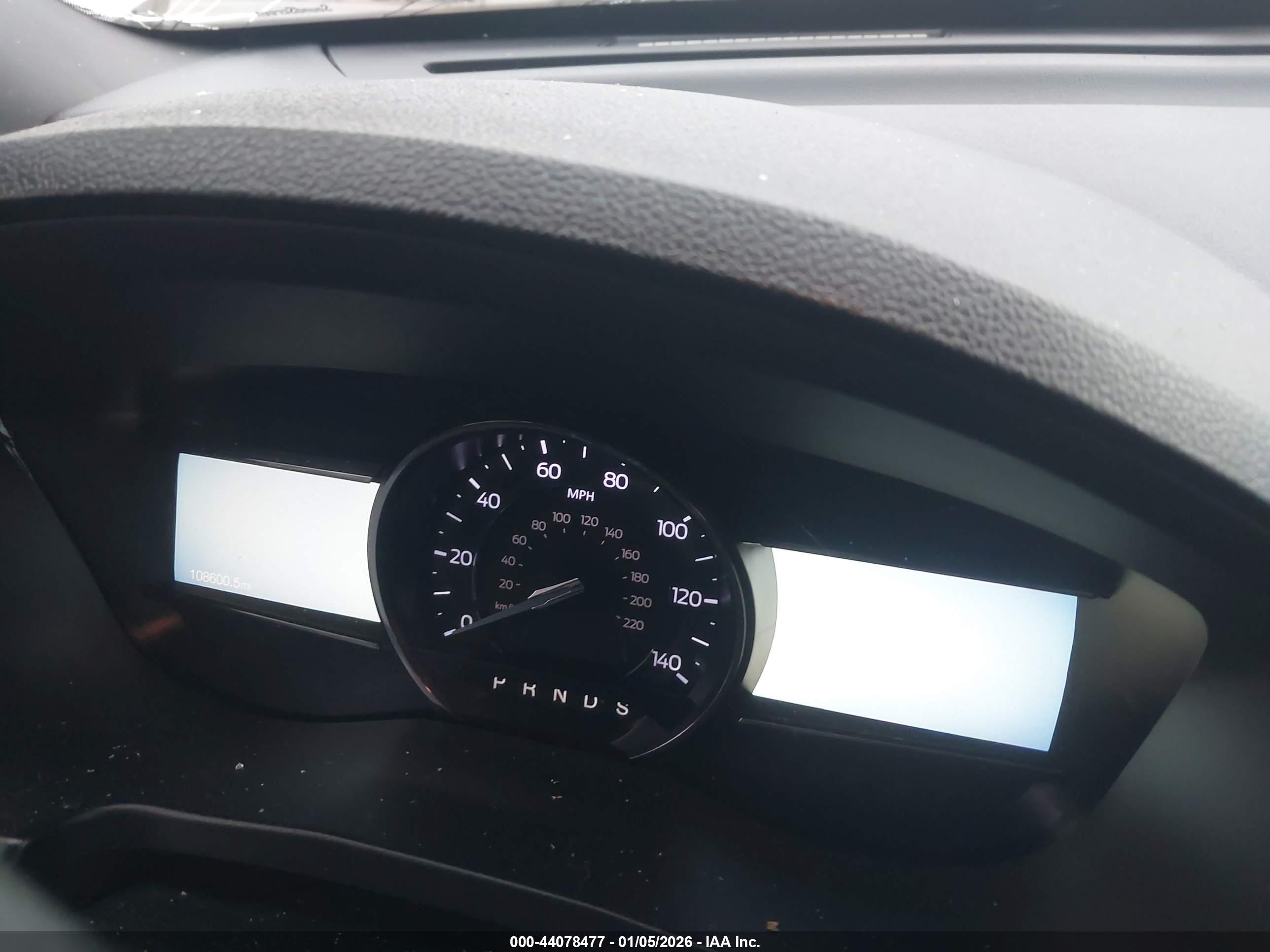 FORD EXPLORER image 7