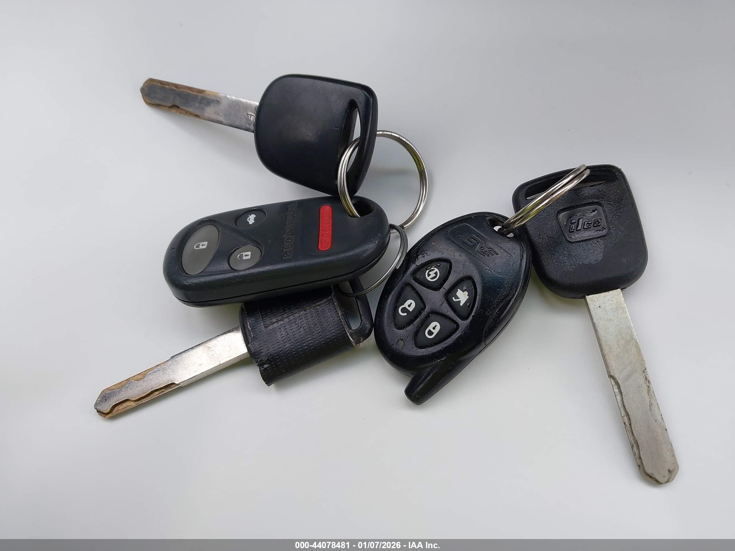 HONDA CR-V image 11