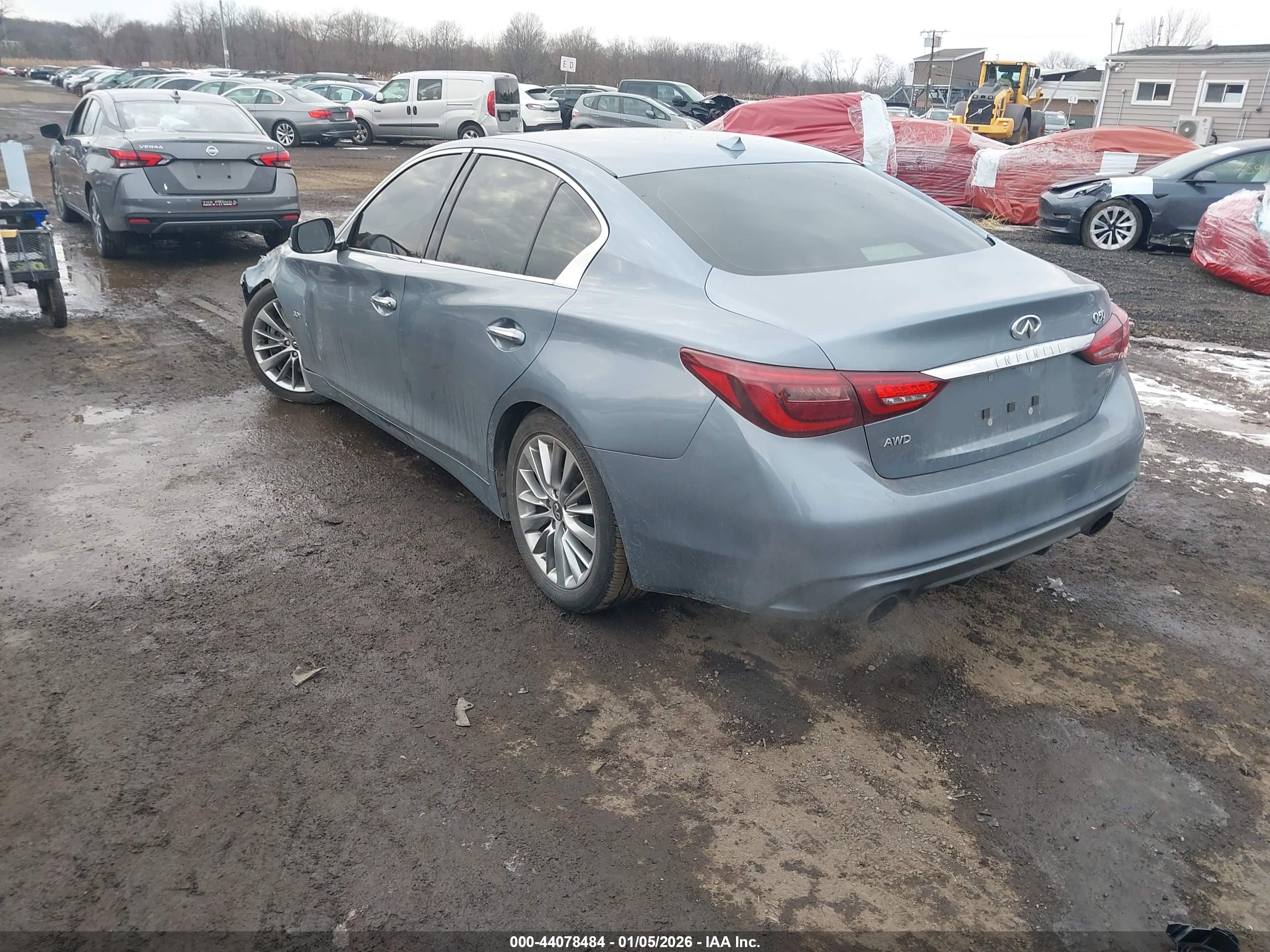 INFINITI Q50 image 3