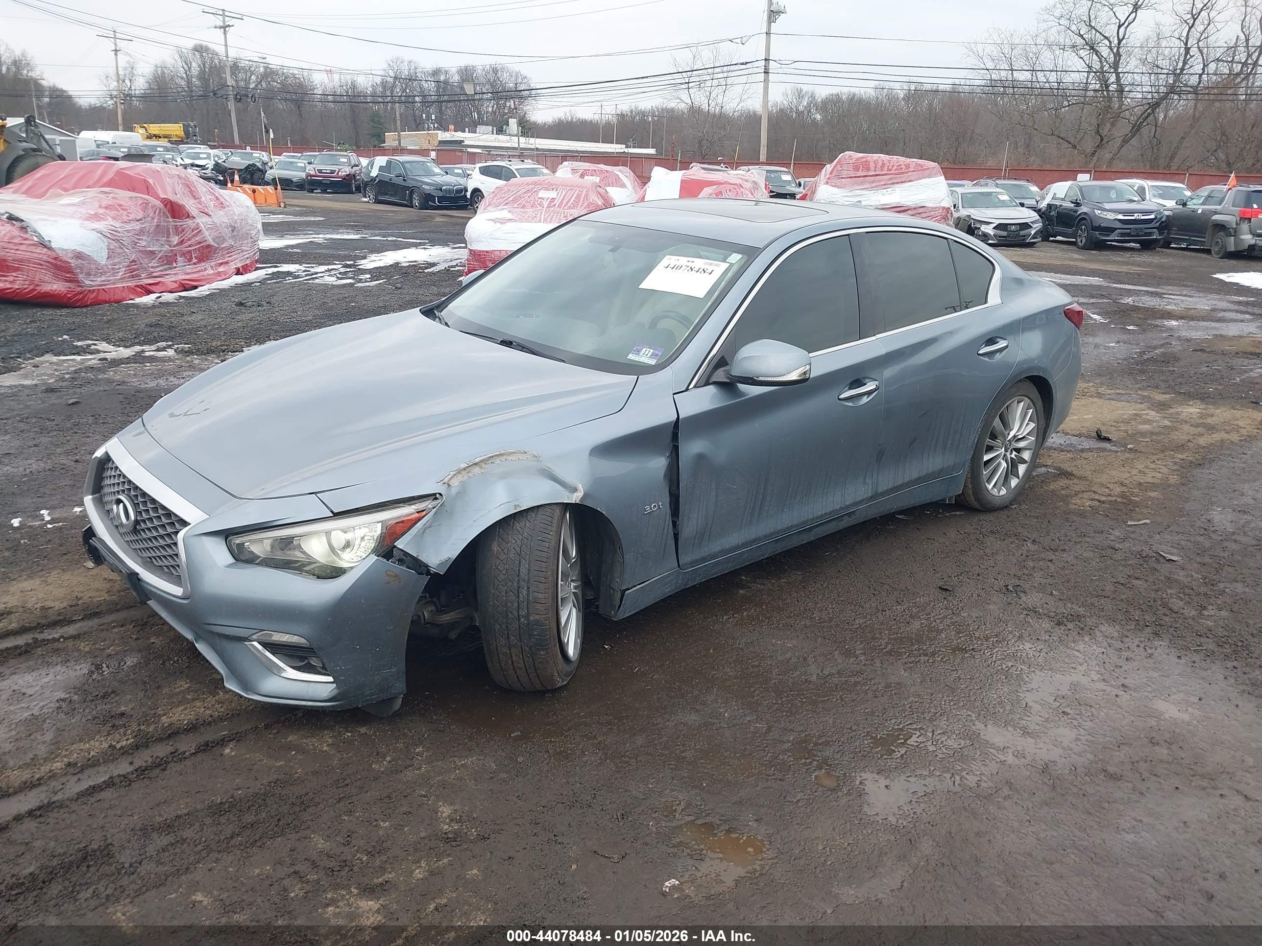 INFINITI Q50 image 6