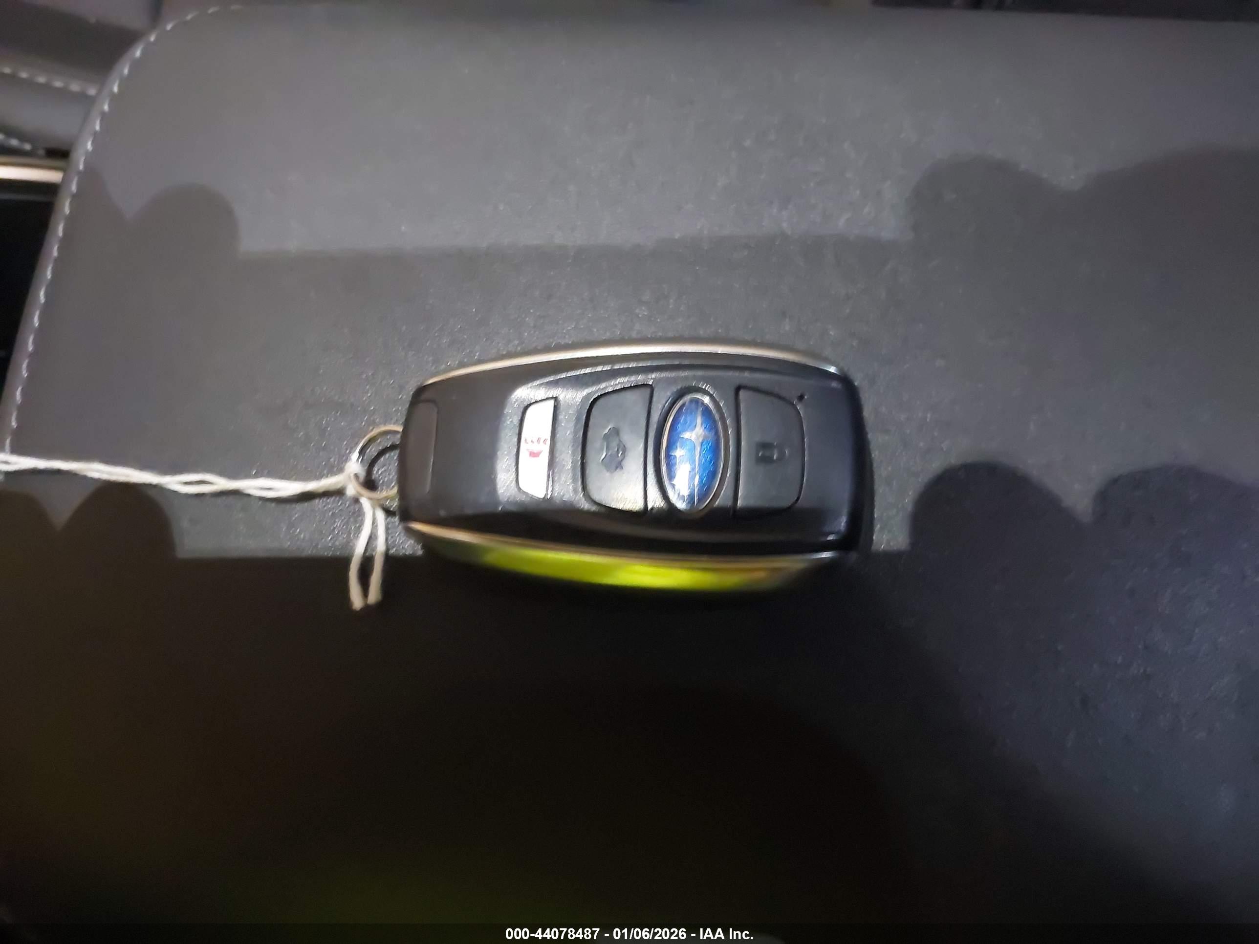 SUBARU OUTBACK image 11
