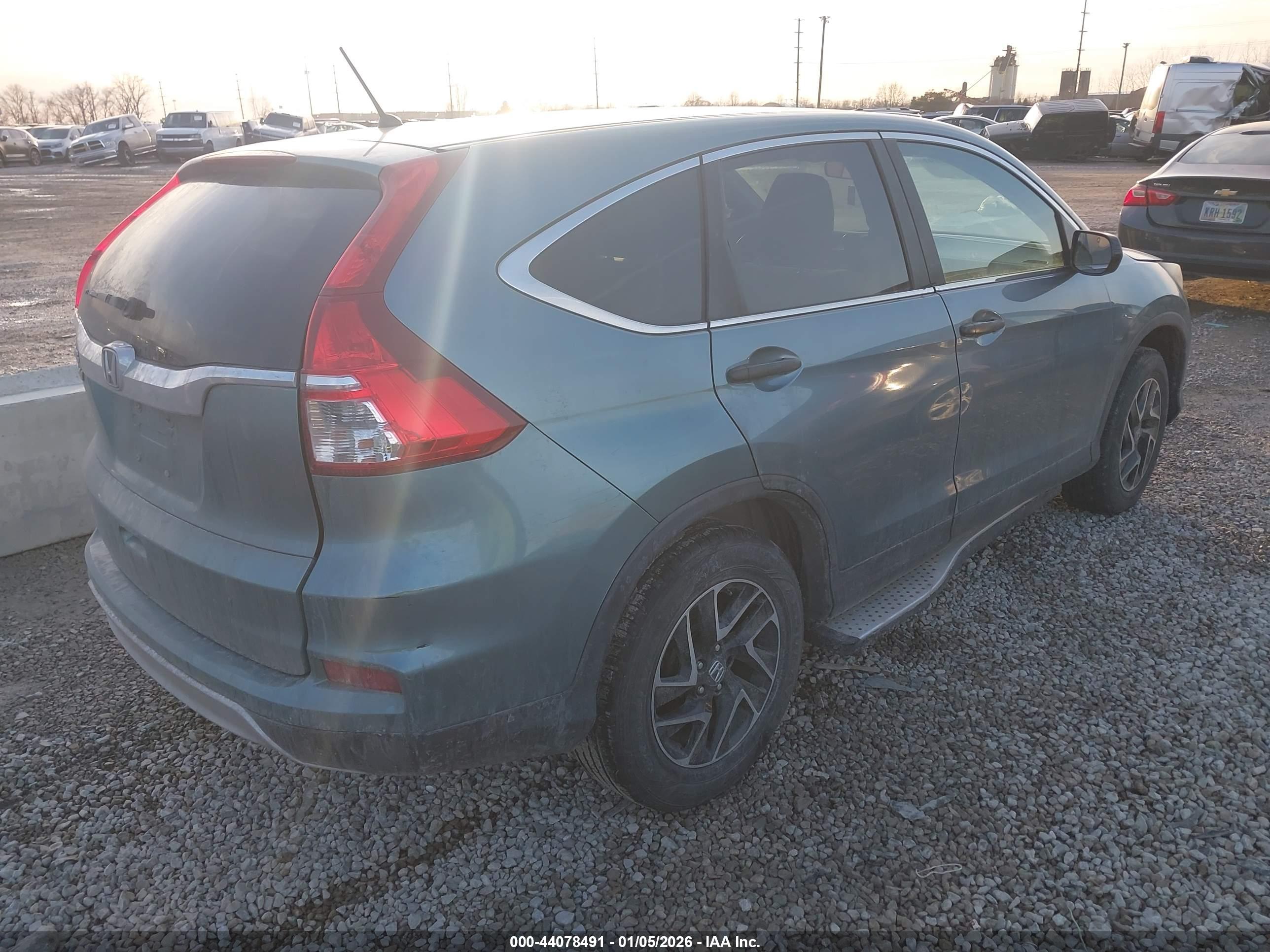 HONDA CR-V image 4