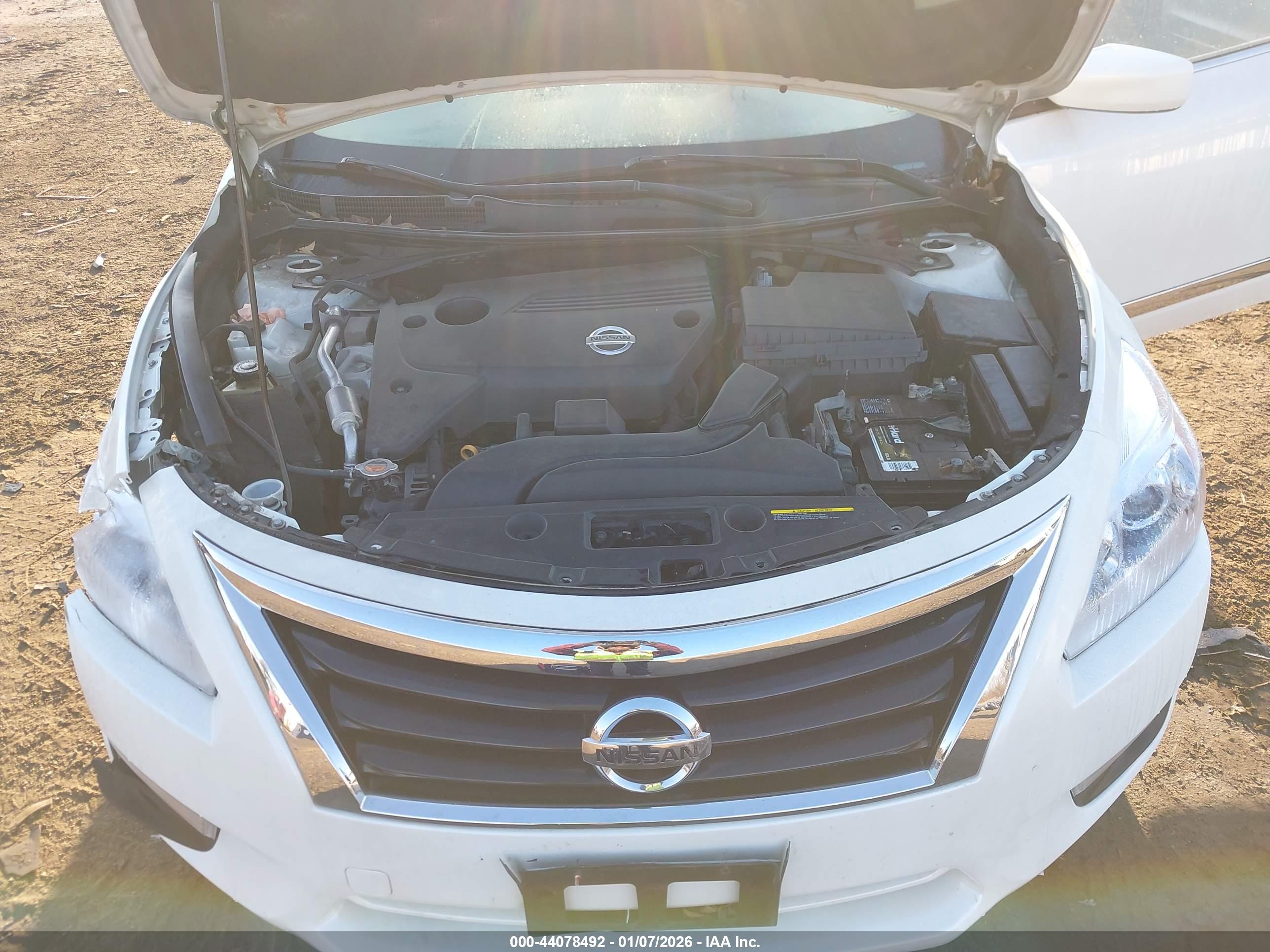 NISSAN ALTIMA image 10