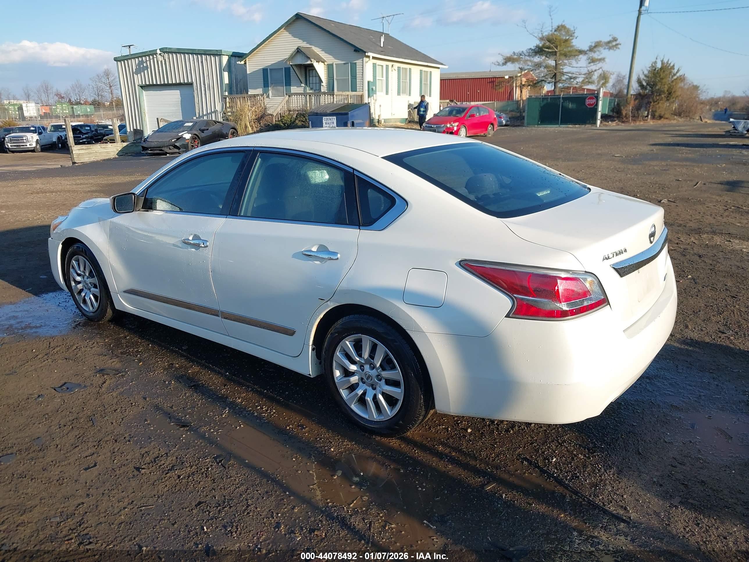 NISSAN ALTIMA image 3