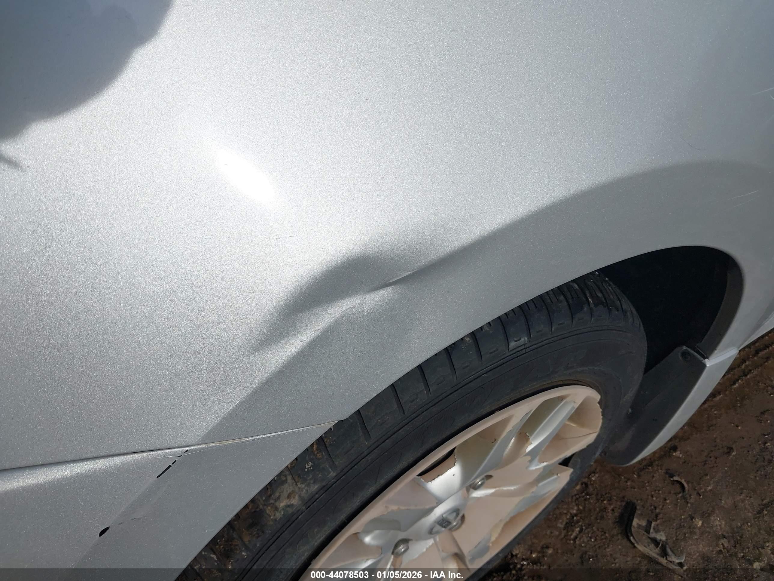 NISSAN SENTRA image 6