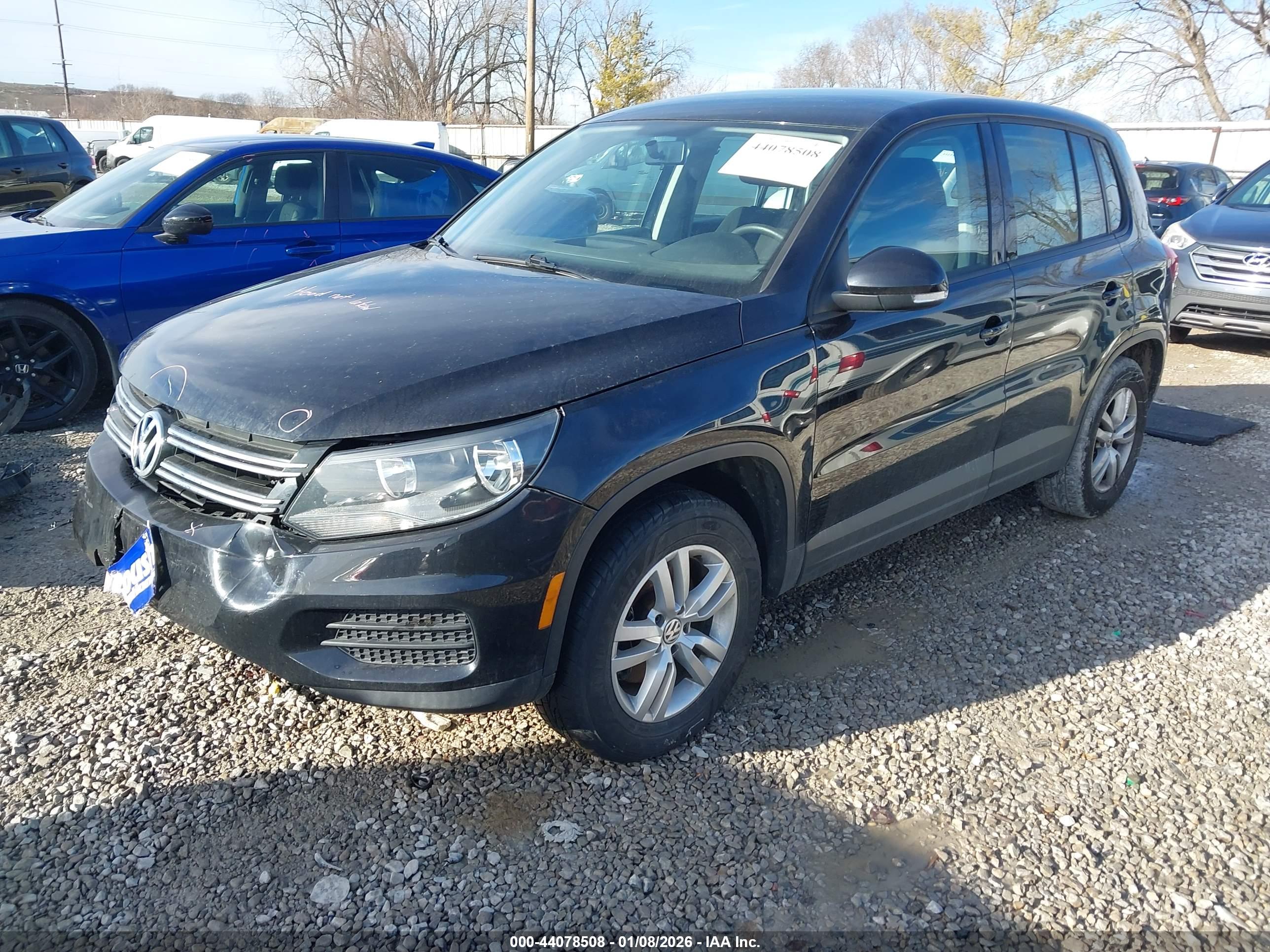 VOLKSWAGEN TIGUAN image 2