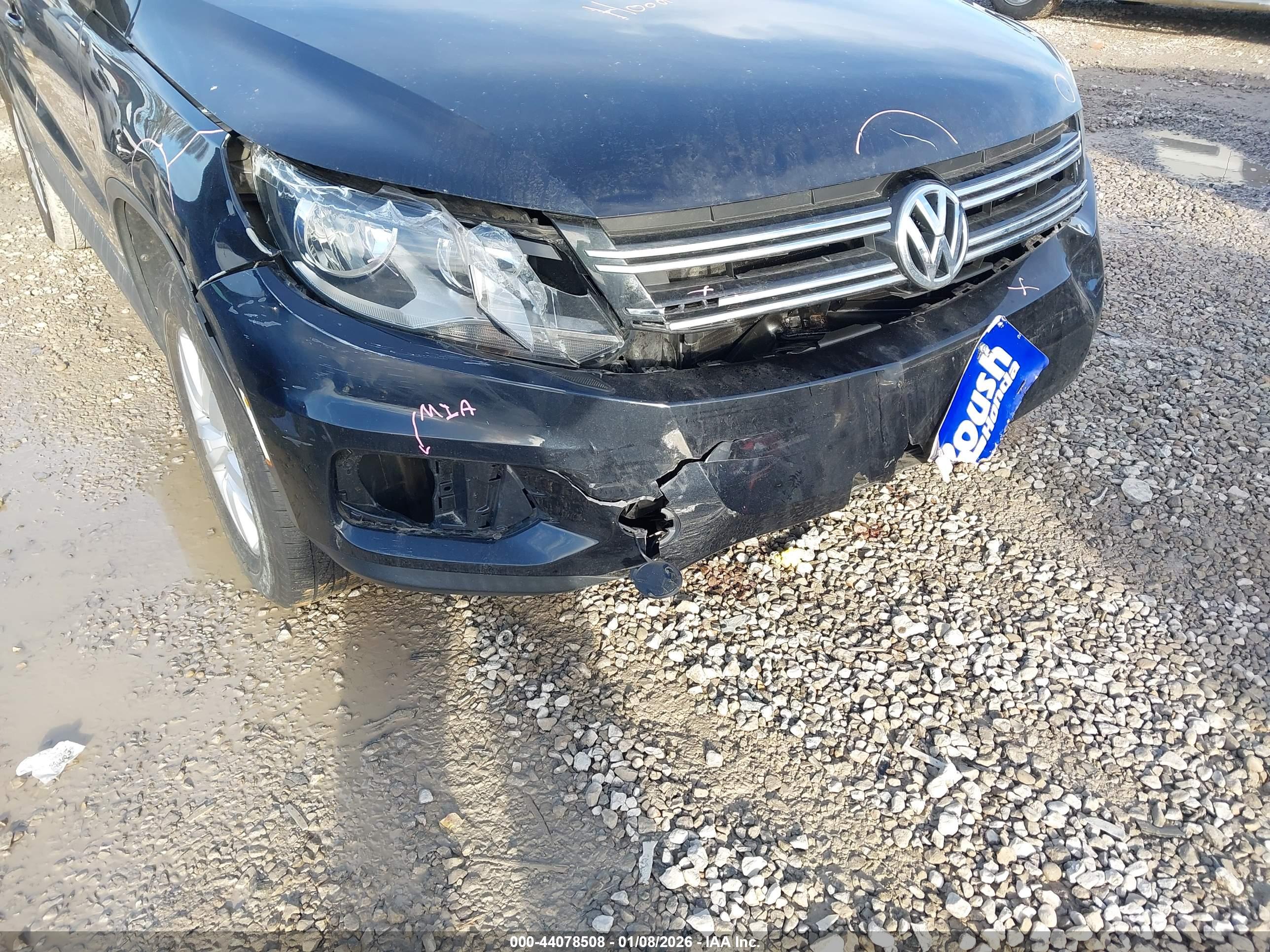 VOLKSWAGEN TIGUAN image 6