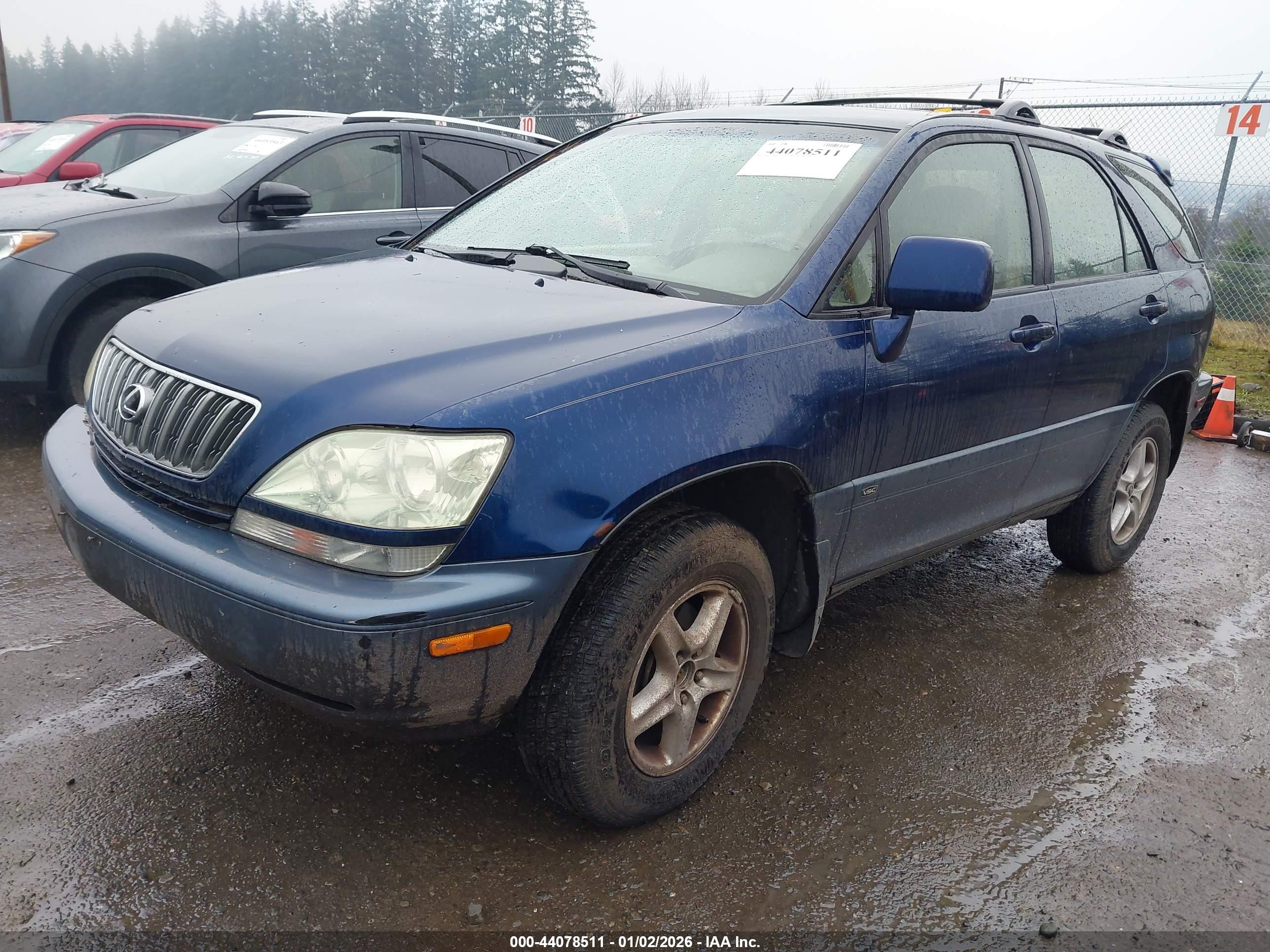 LEXUS RX image 2