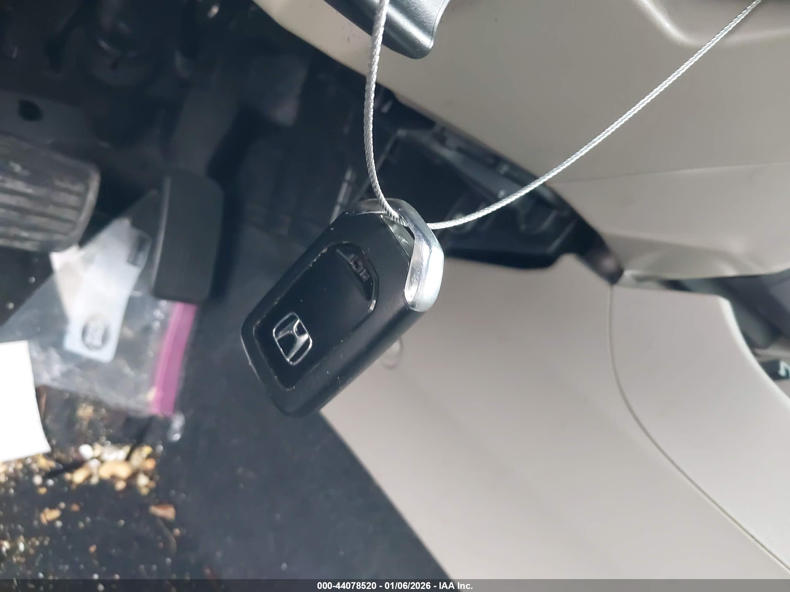 HONDA CIVIC image 11