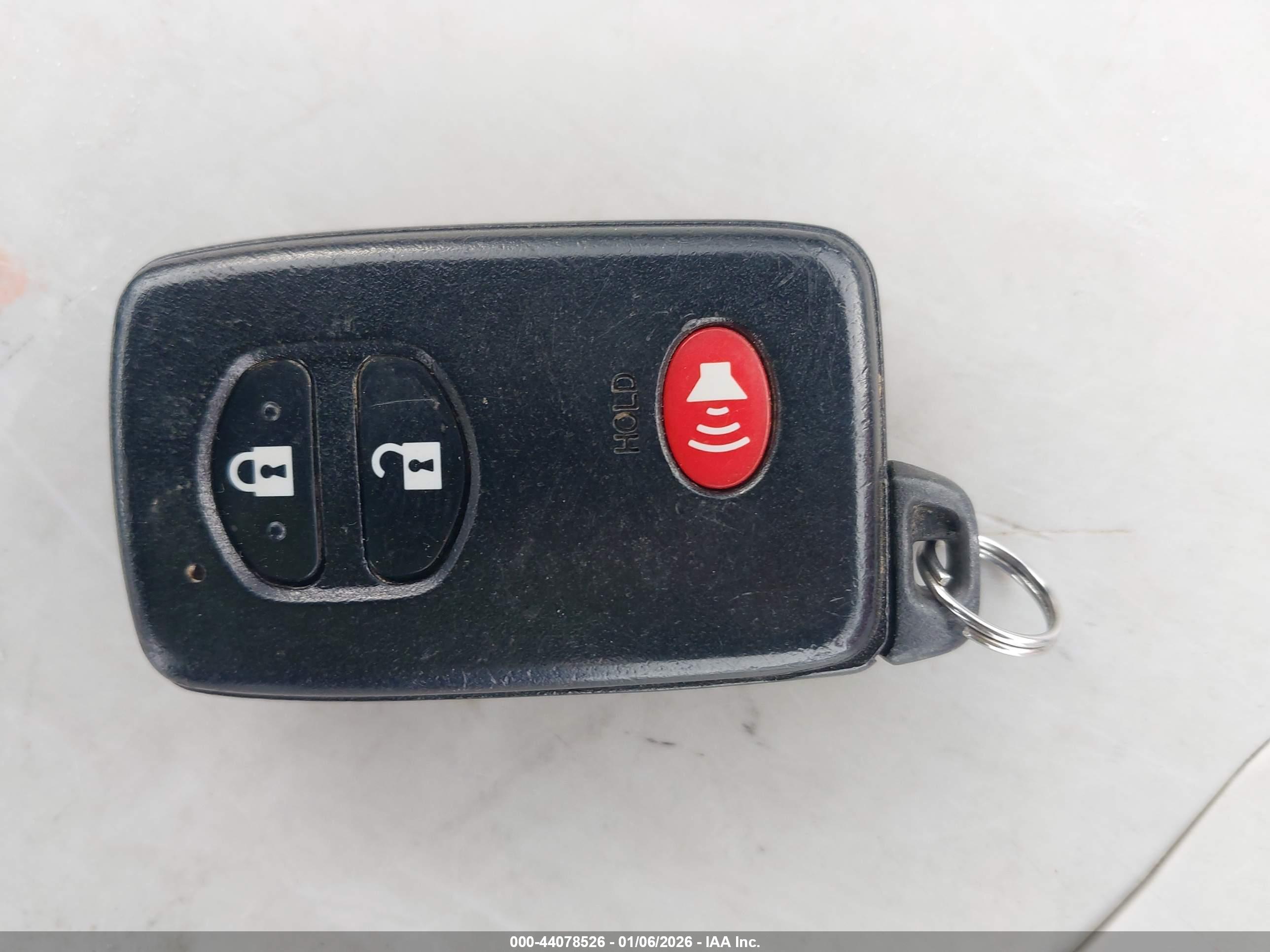 TOYOTA PRIUS image 11