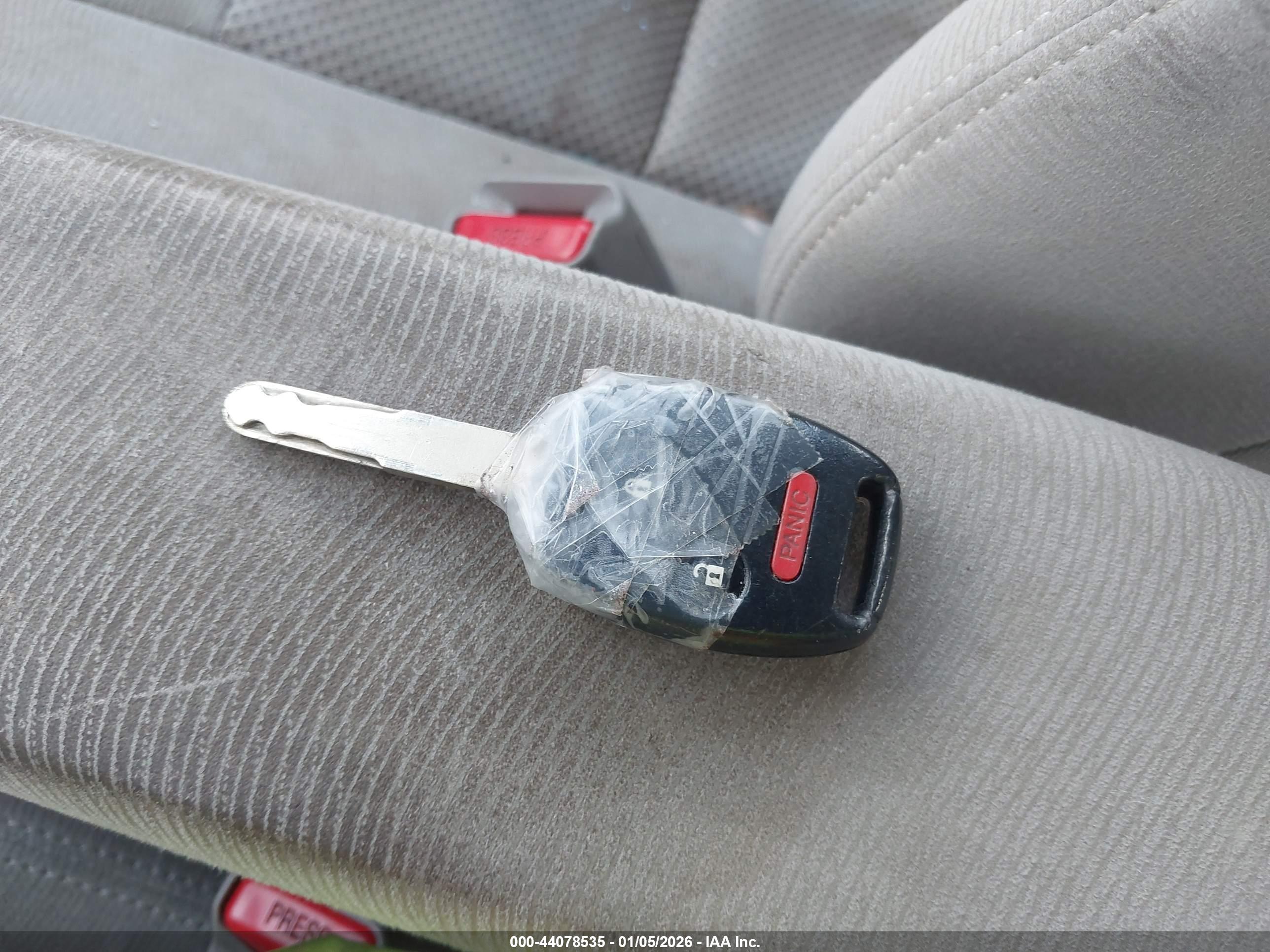 HONDA INSIGHT image 11