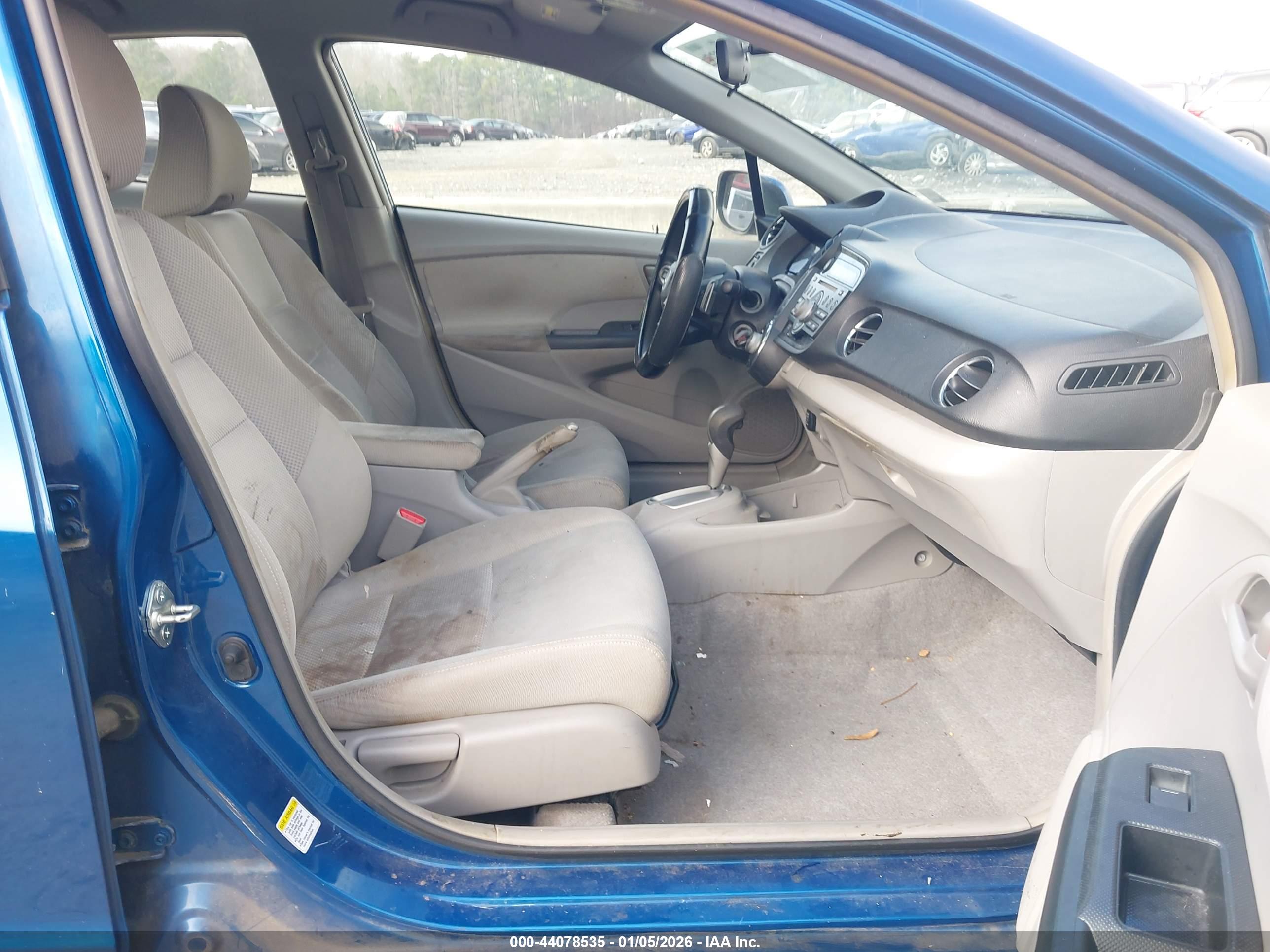 HONDA INSIGHT image 5