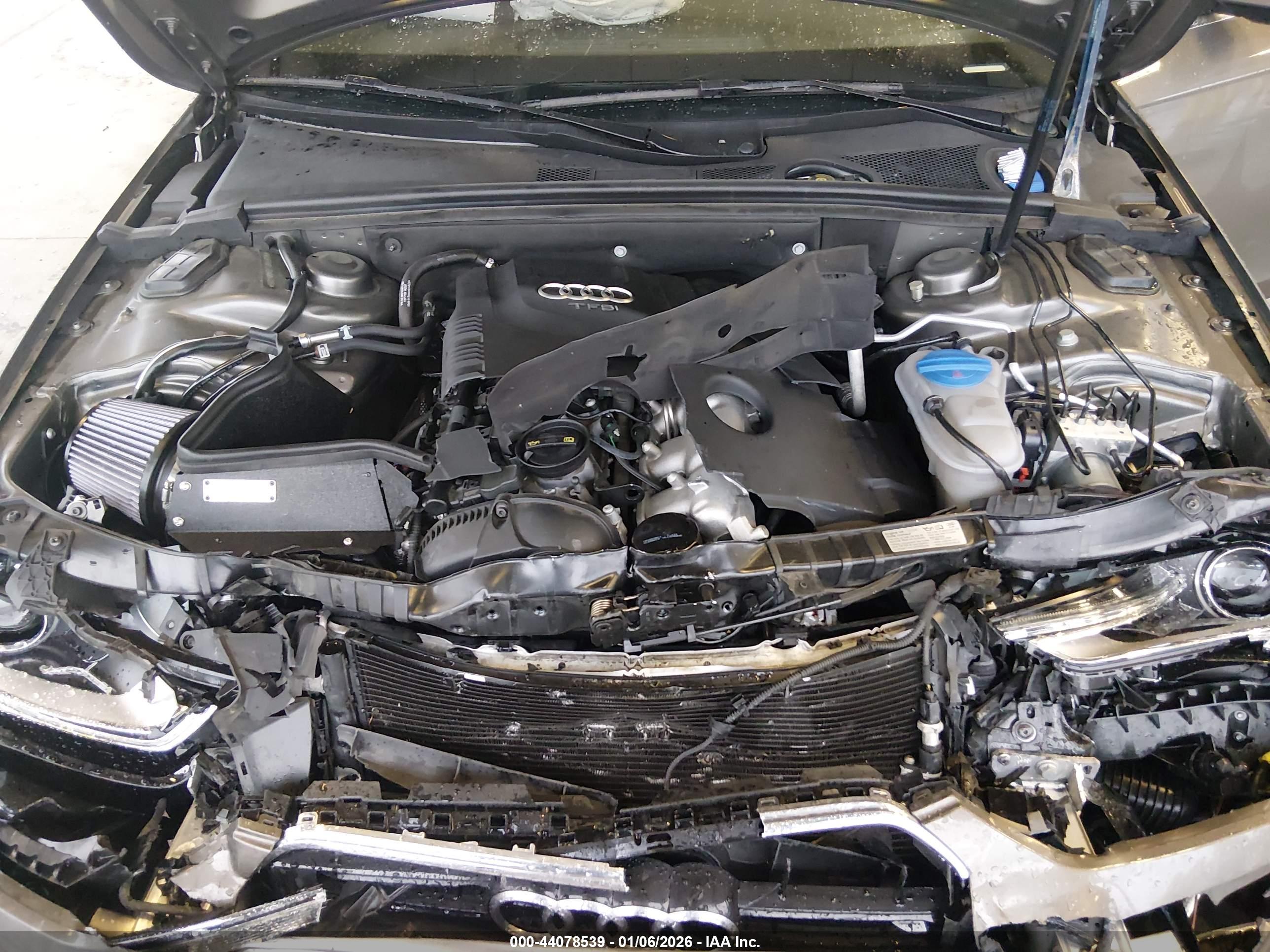 AUDI A4 image 10