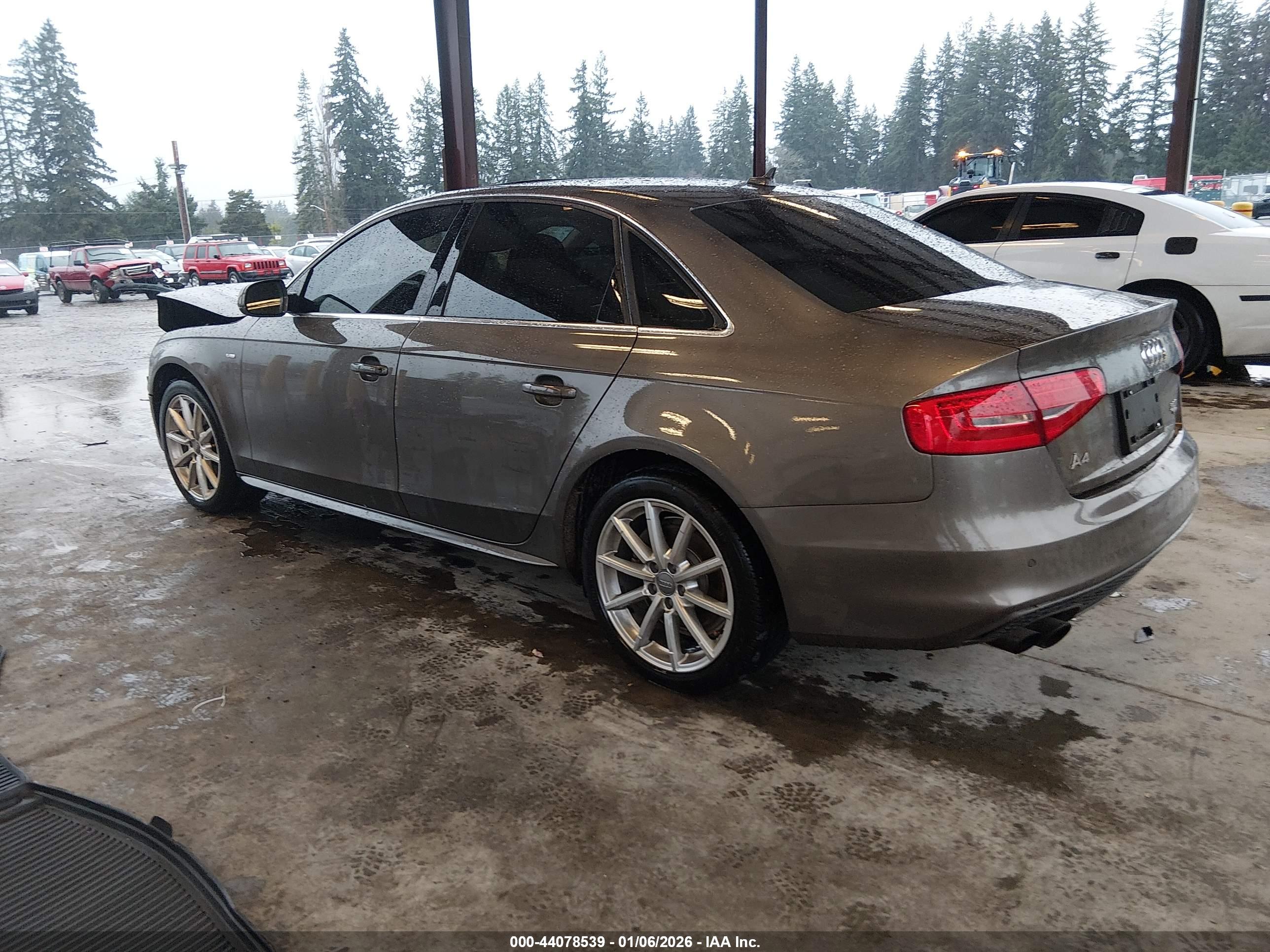 AUDI A4 image 3
