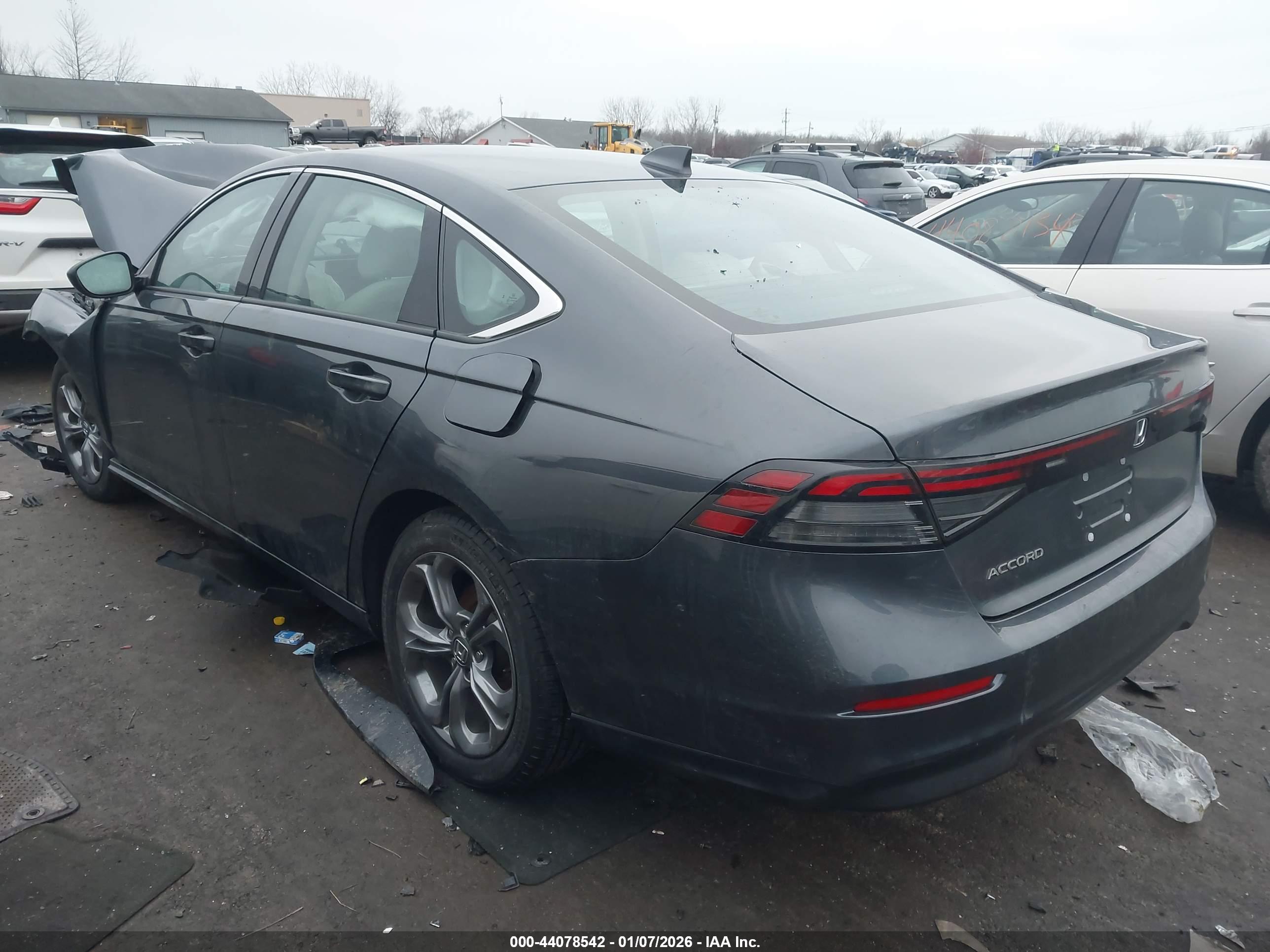 HONDA ACCORD image 3