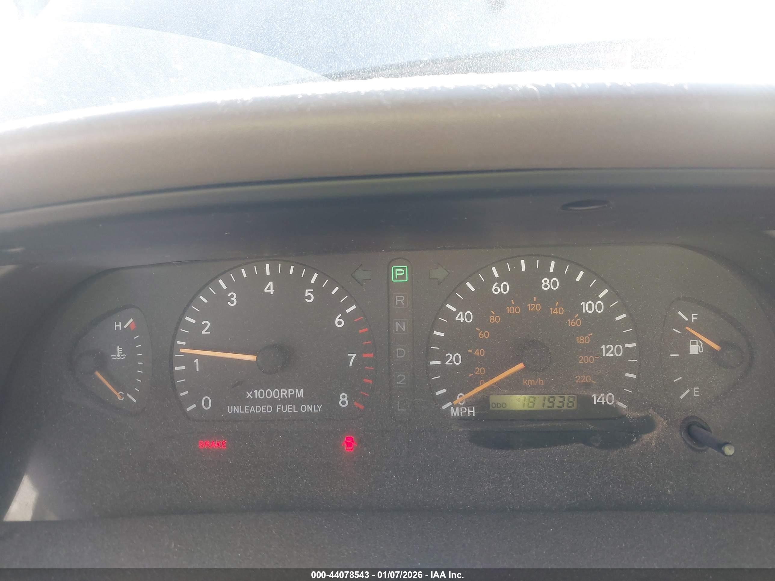 TOYOTA AVALON image 7