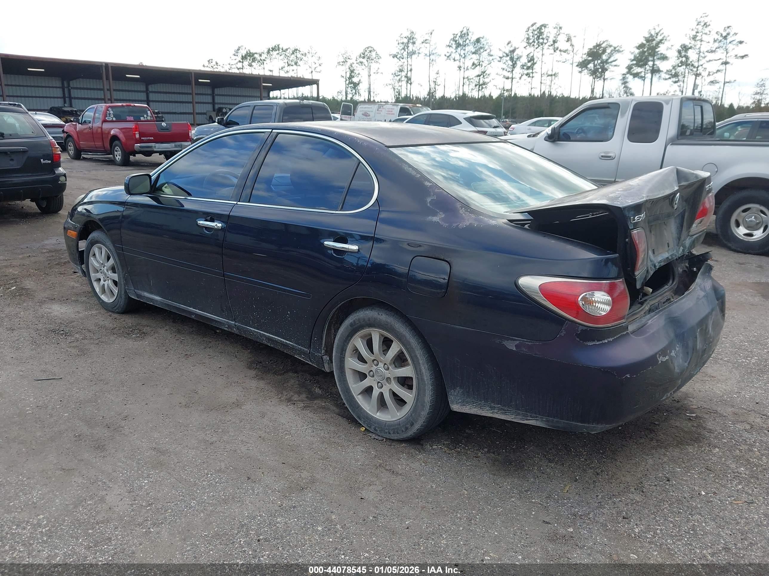 LEXUS ES image 3
