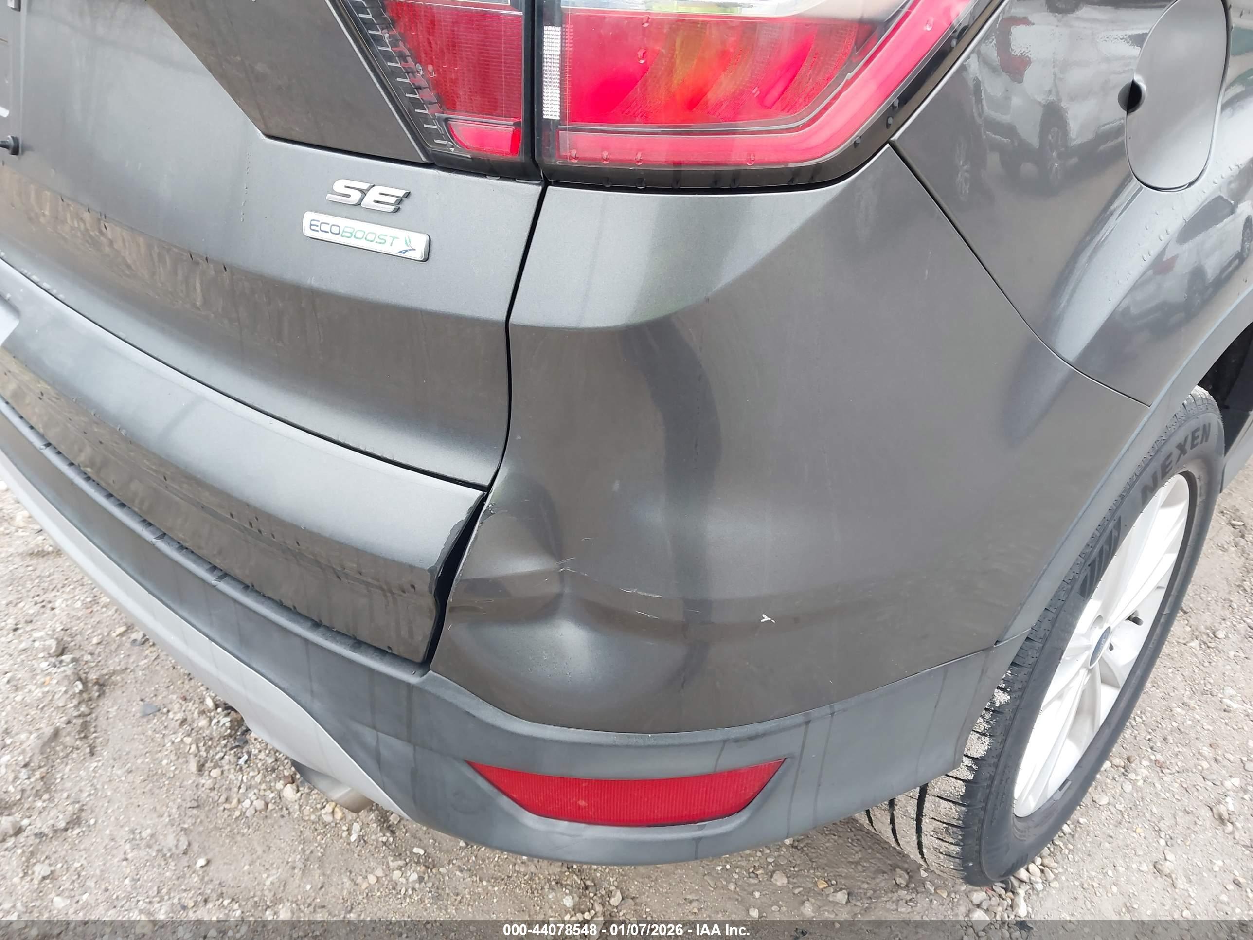 FORD ESCAPE image 6