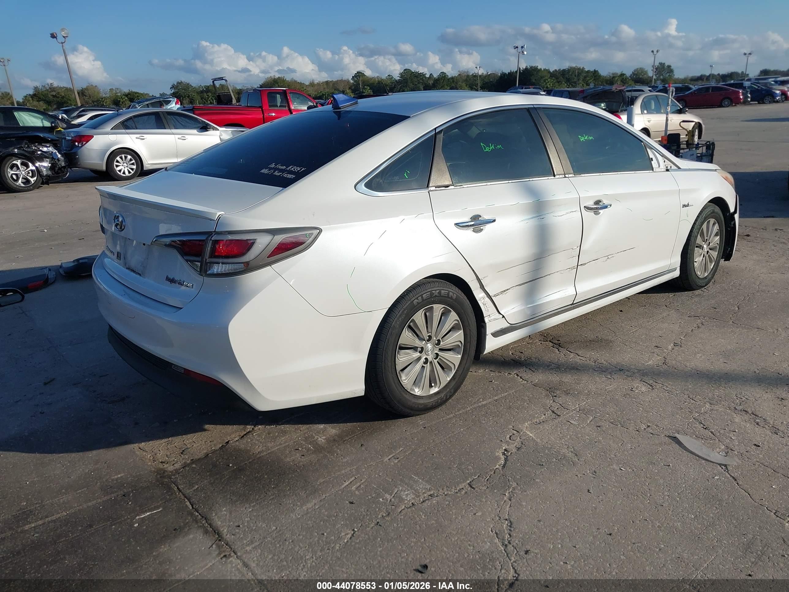 HYUNDAI SONATA image 4