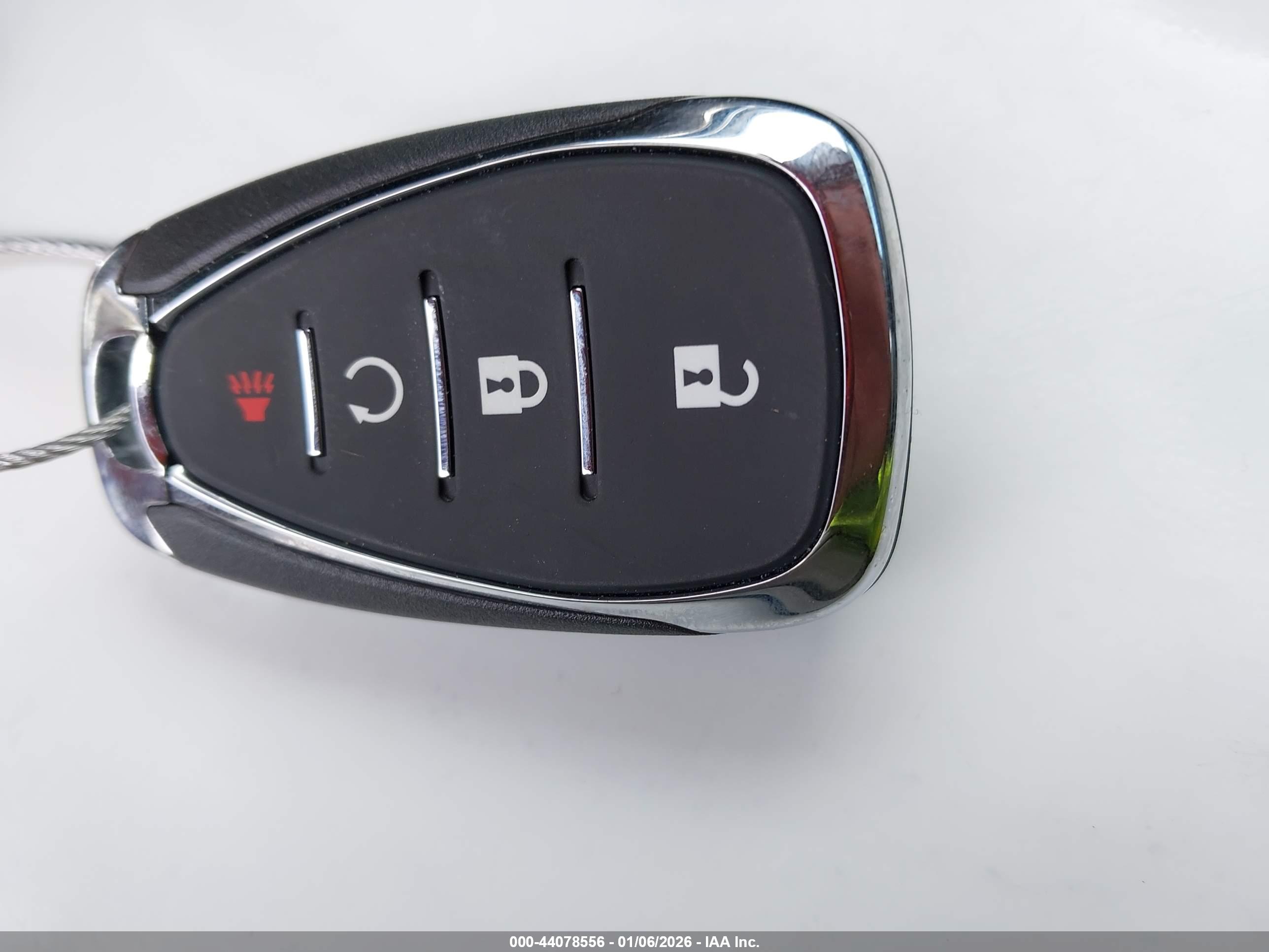 CHEVROLET EQUINOX image 11