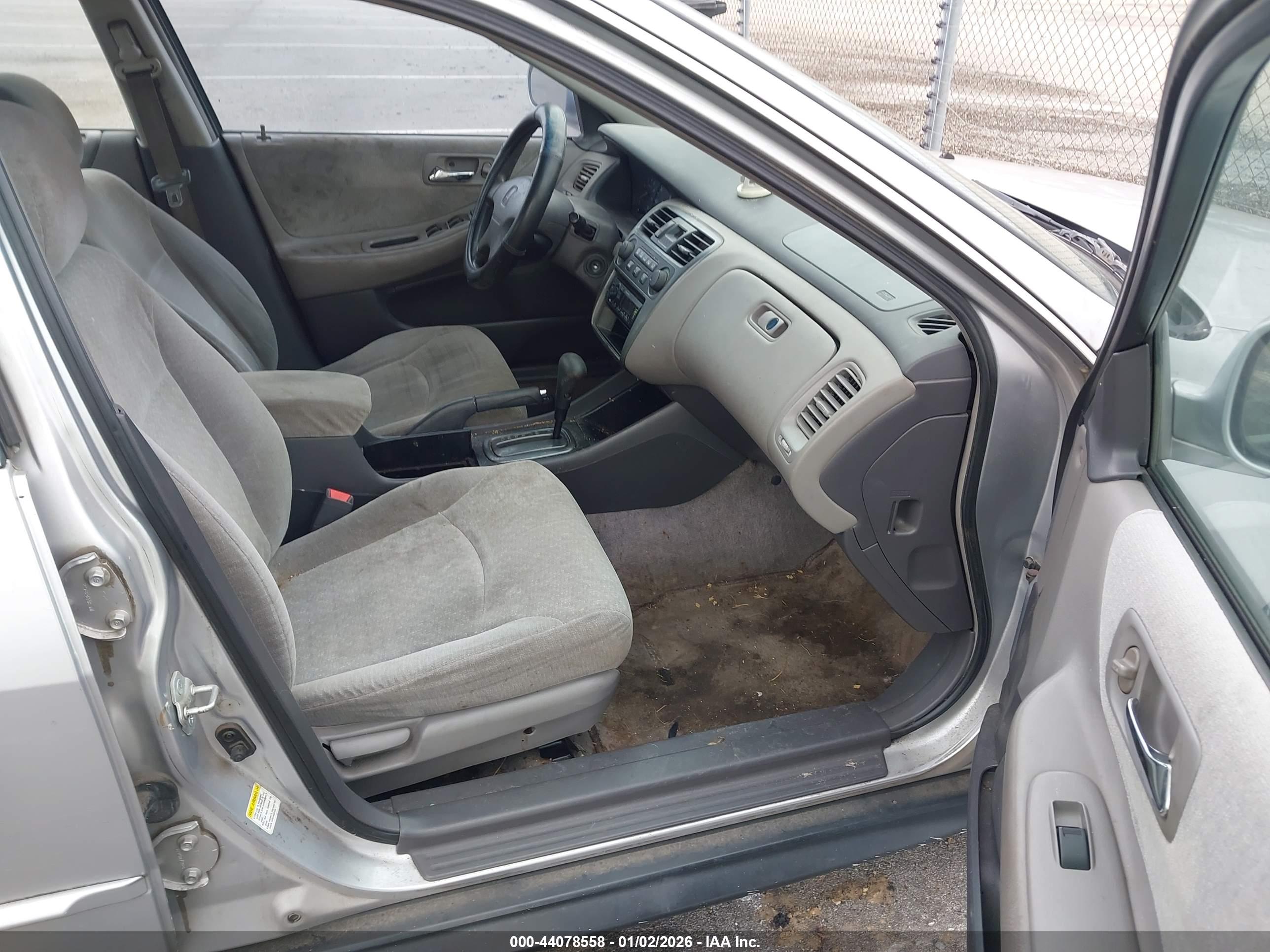 HONDA ACCORD image 5