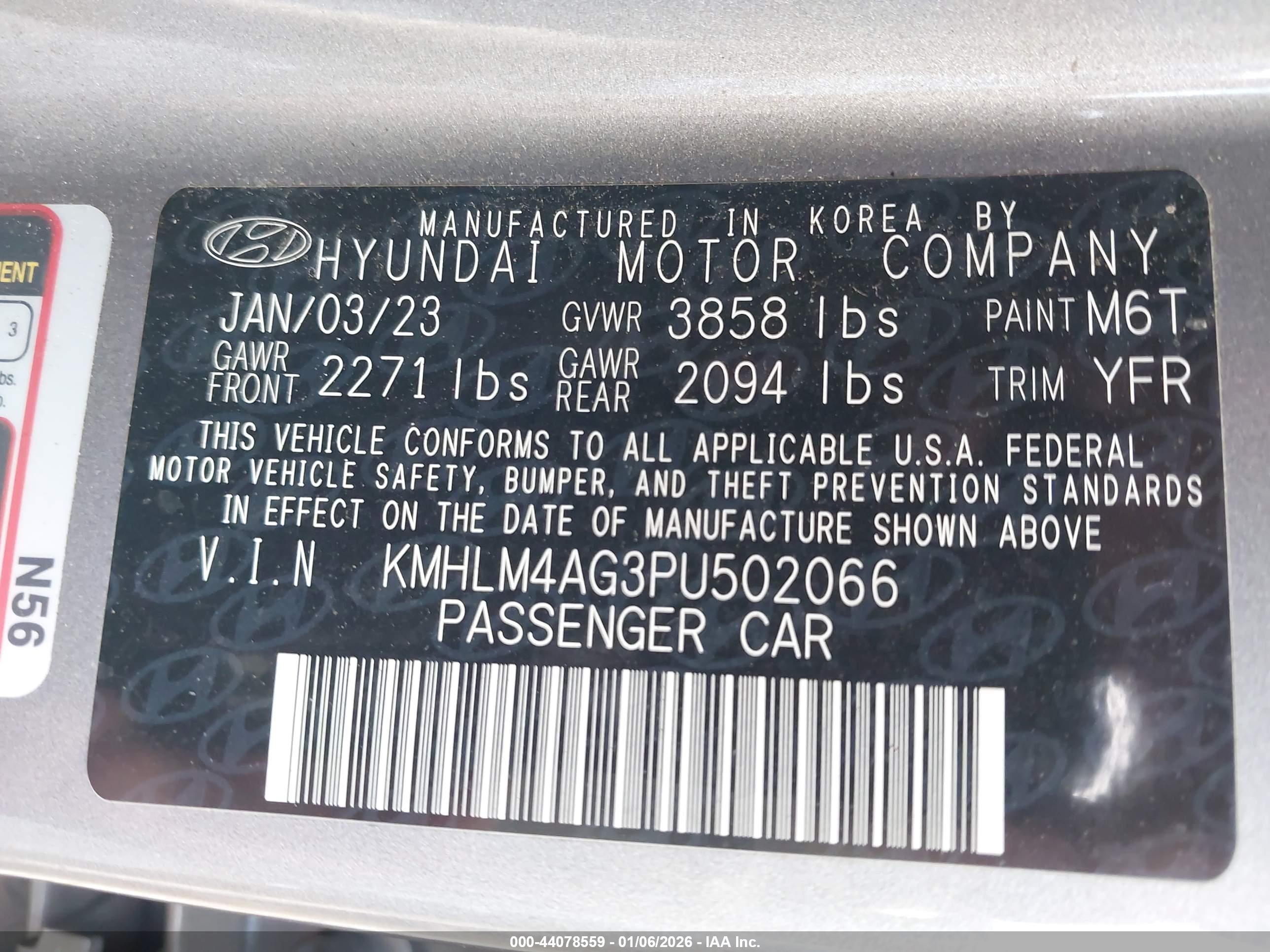 HYUNDAI ELANTRA image 9