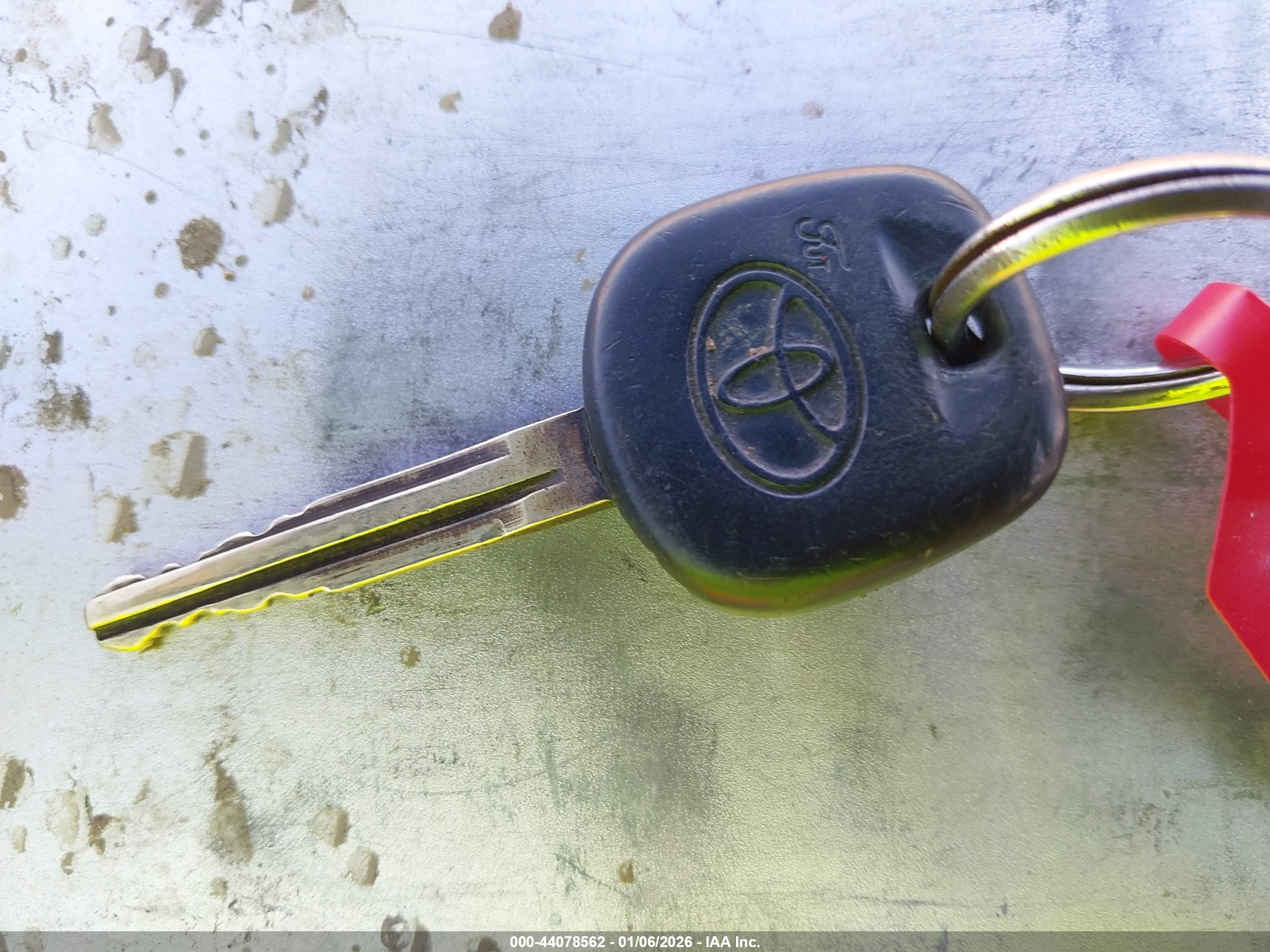 TOYOTA COROLLA image 11