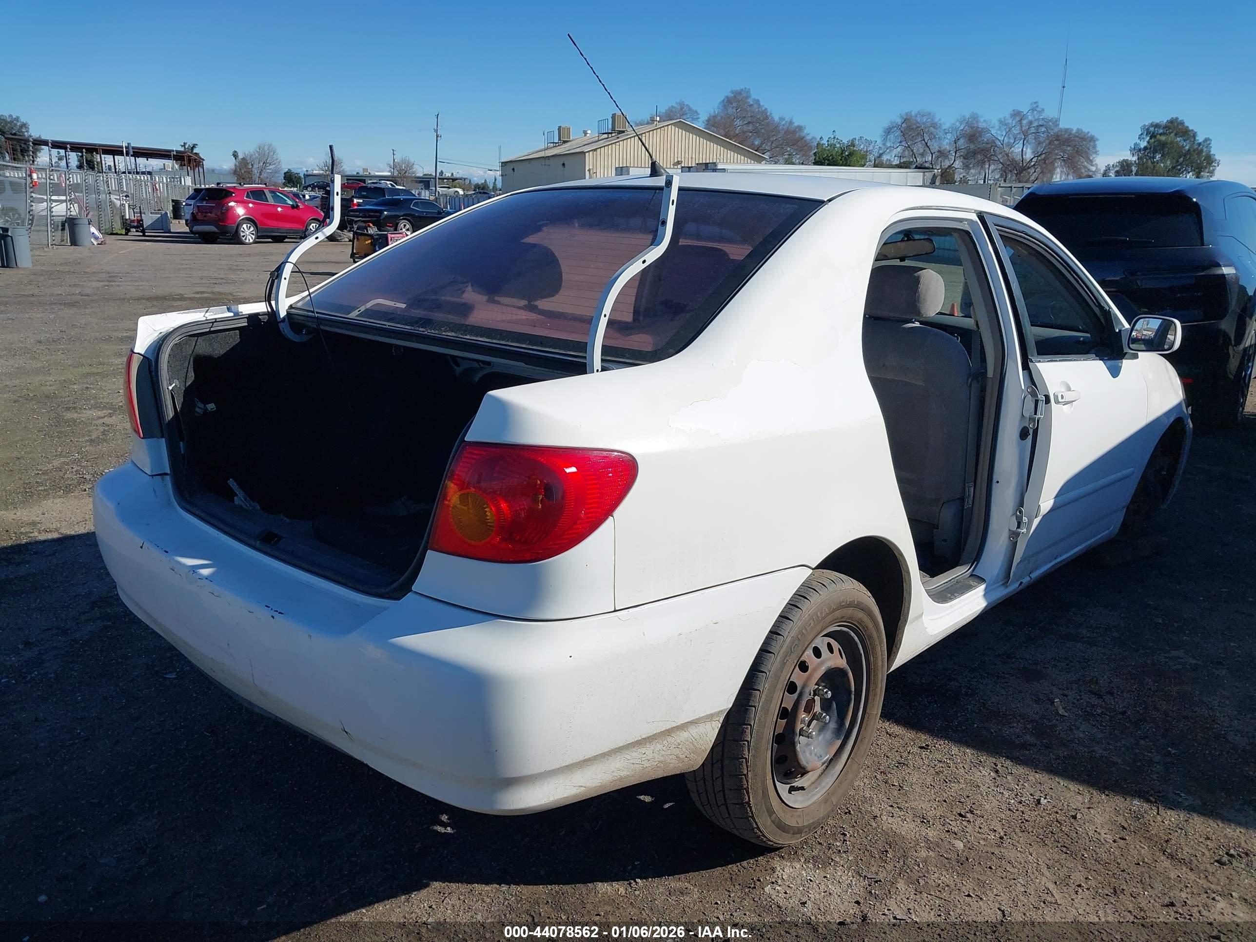 TOYOTA COROLLA image 4