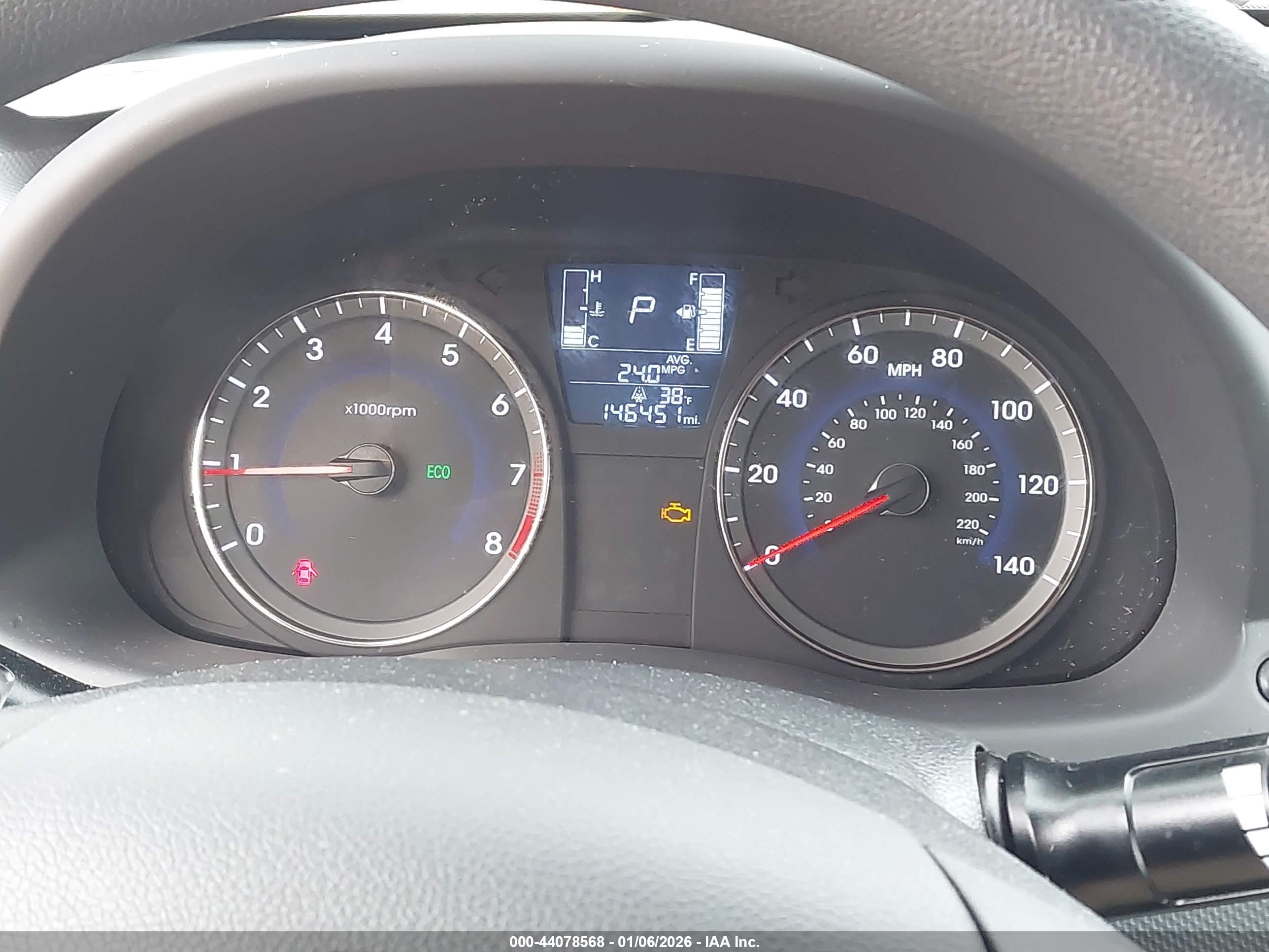 HYUNDAI ACCENT image 7